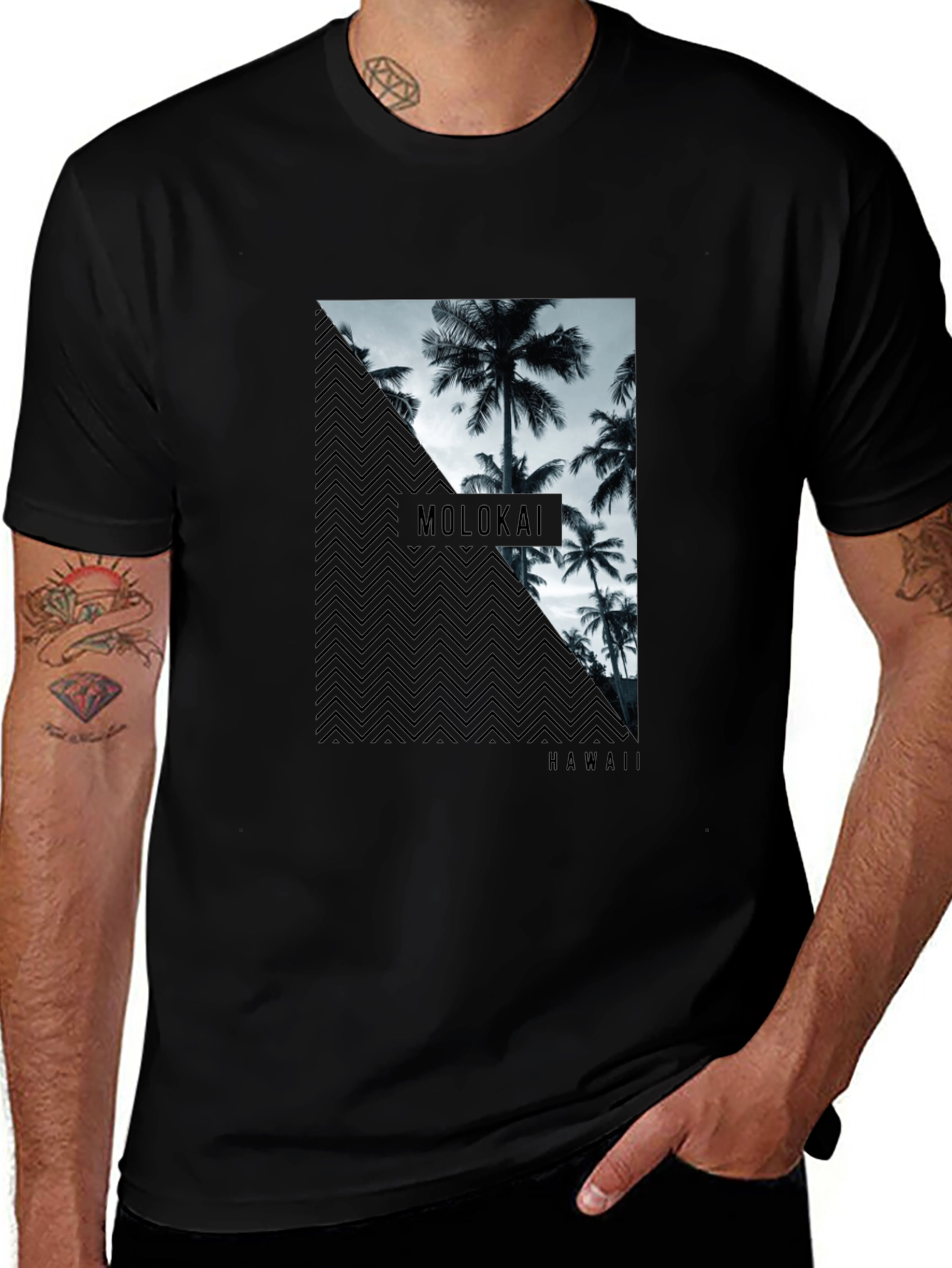 Molokai Hawaii Palm Tree Men's Black T-Shirt