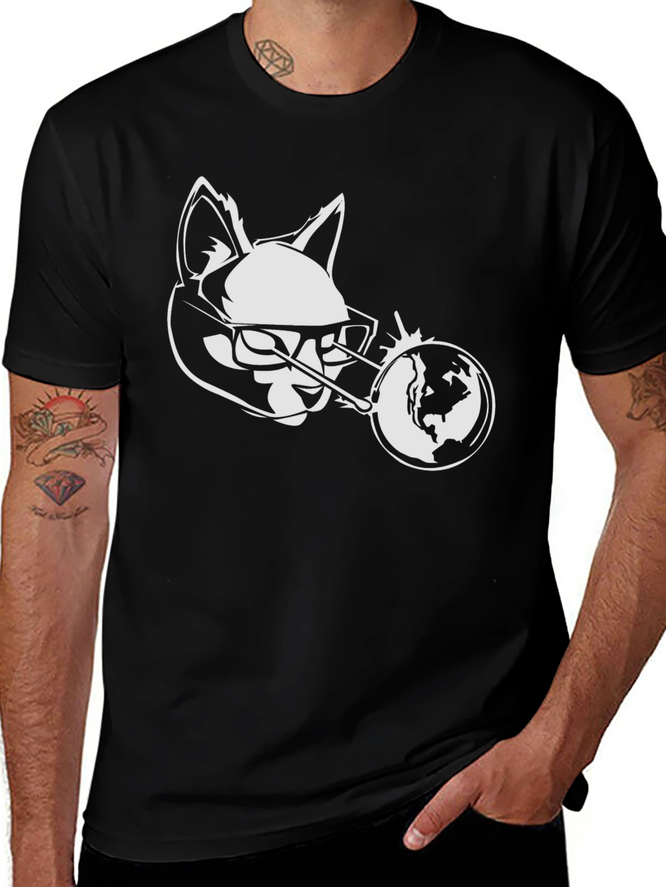 Variant 2 of Cool Cat Globe Graphic Black T-Shirt