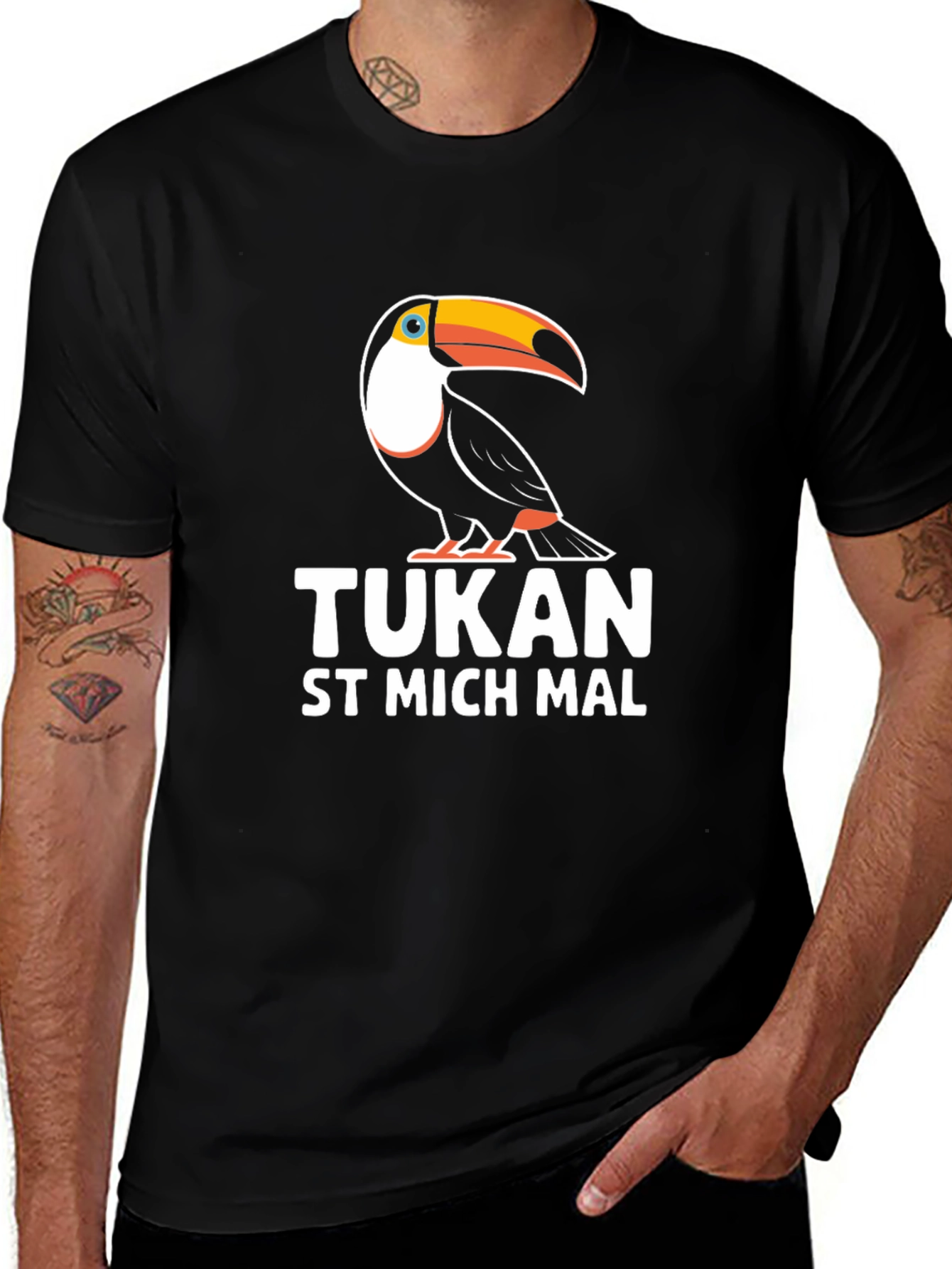 Variant 20 of Tukan St Mich Mal Black Graphic T-Shirt