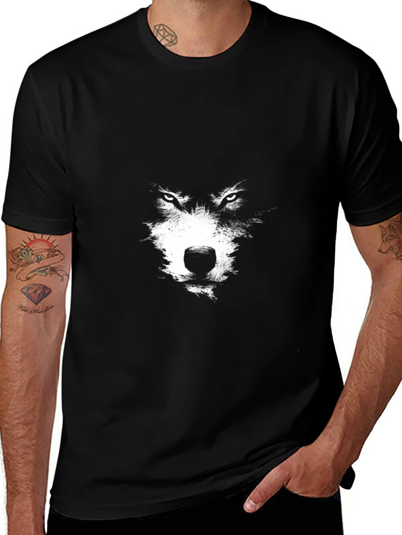 Variant 18 of Men's Black T-Shirt with Wolf Graphic Print