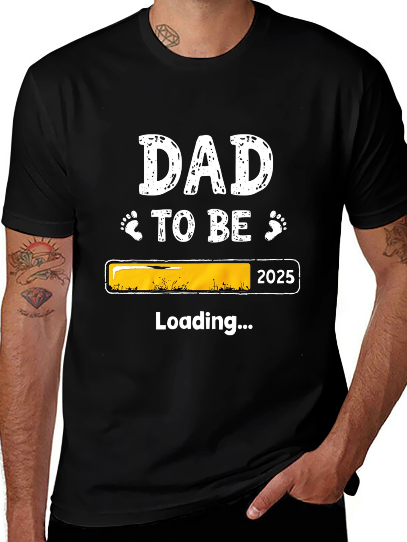 Dad To Be 2025 Loading T-Shirt