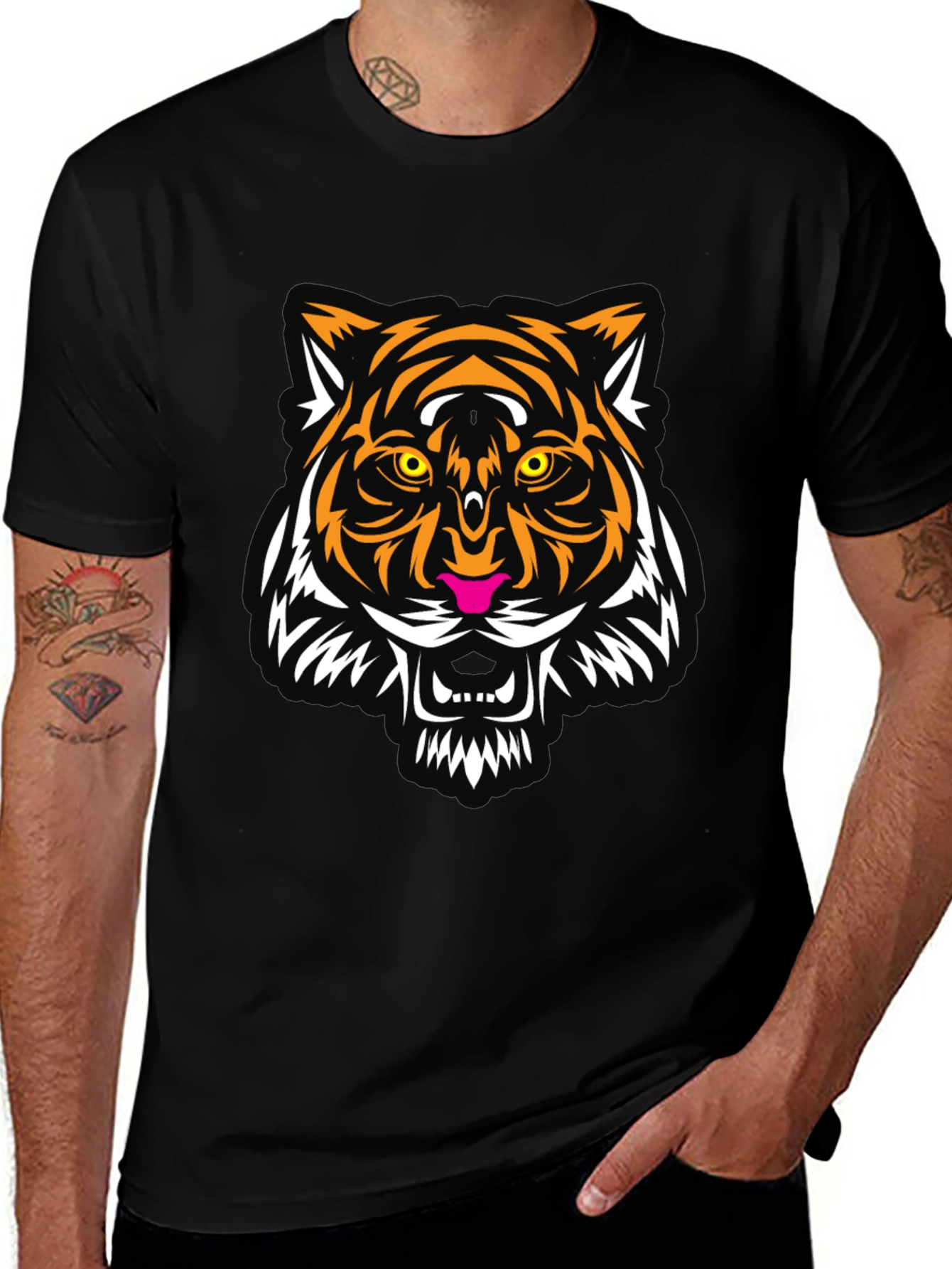 Variant 14 of Tiger Graphic Print Black T-Shirt