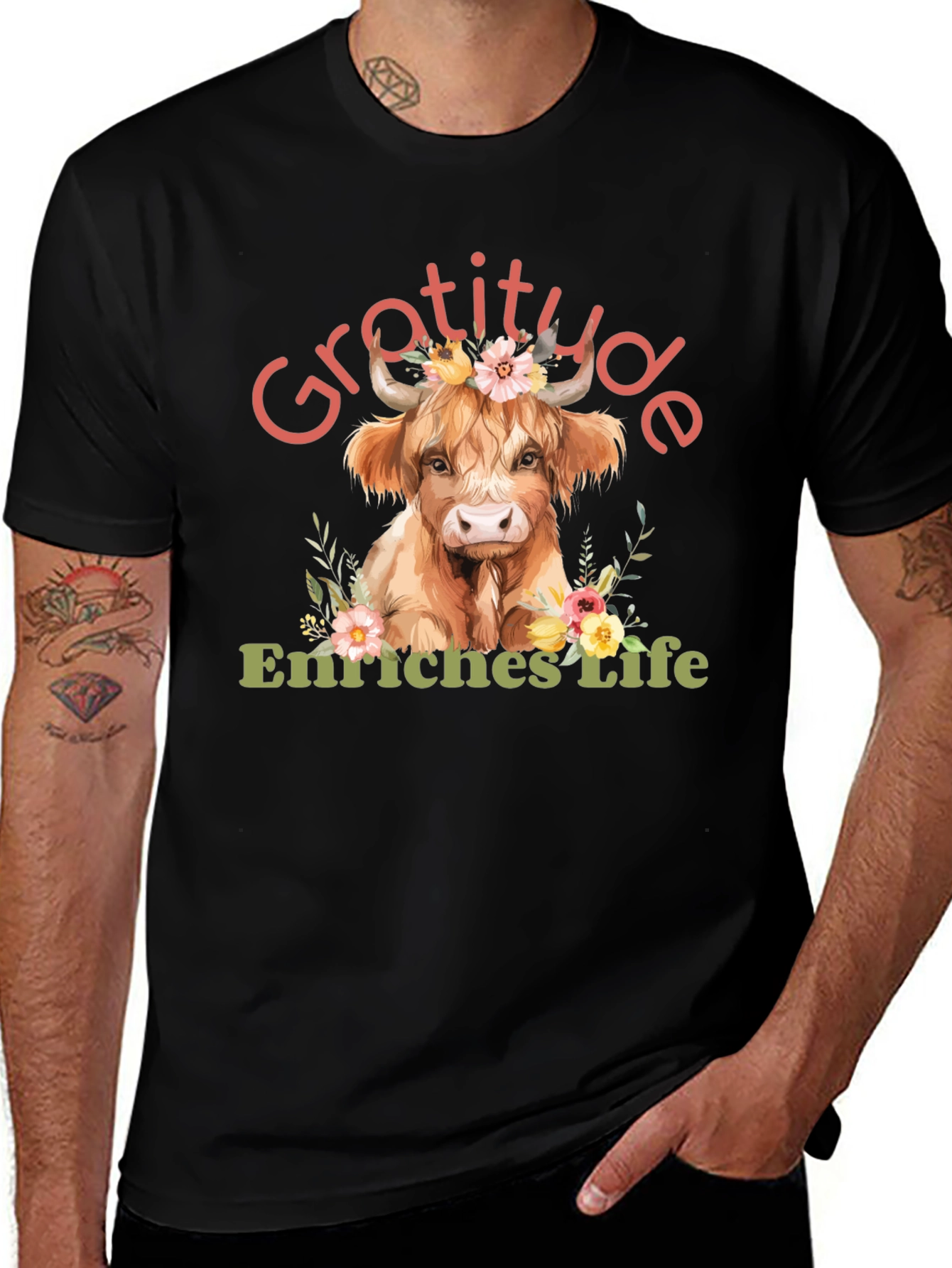 Variant 12 of Gratitude Enriches Life Highland Cow T-Shirt