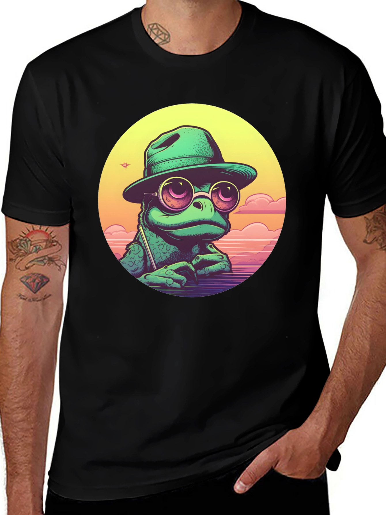Variant 25 of Cool Lizard T-Shirt - Retro Vibe Design