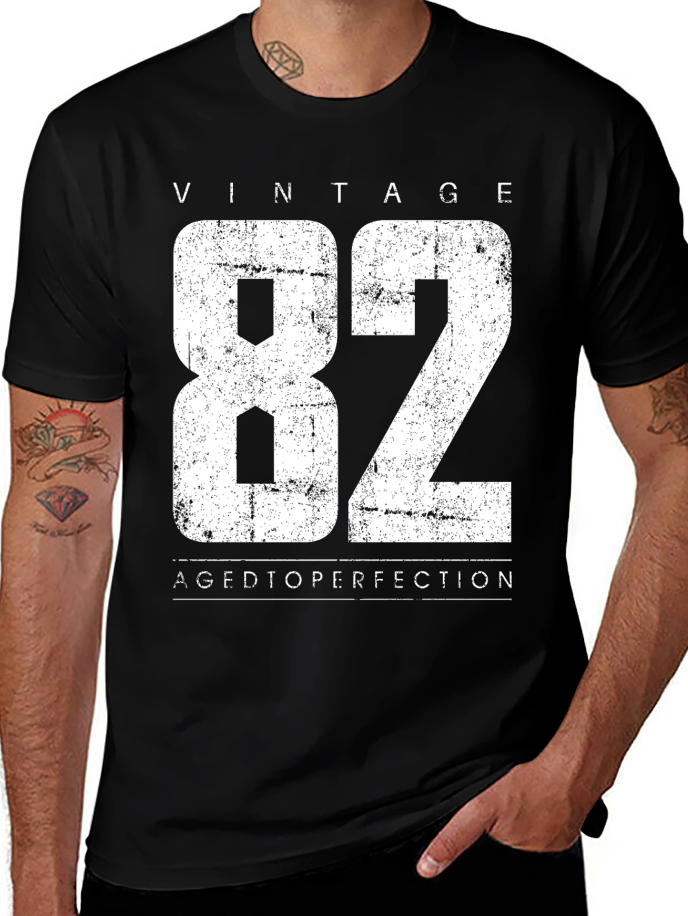 Variant 18 of Vintage 1982 Aged to Perfection Graphic T-Shirt