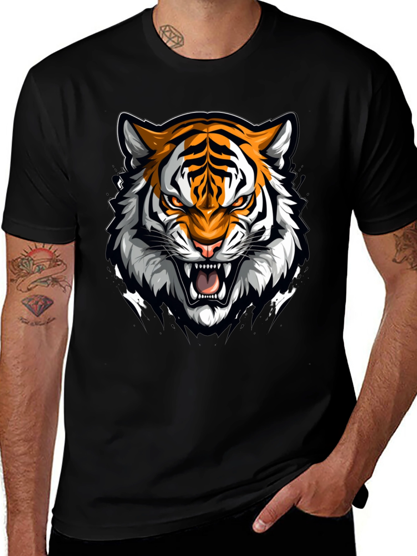 Variant 30 of Tiger Graphic Black T-Shirt