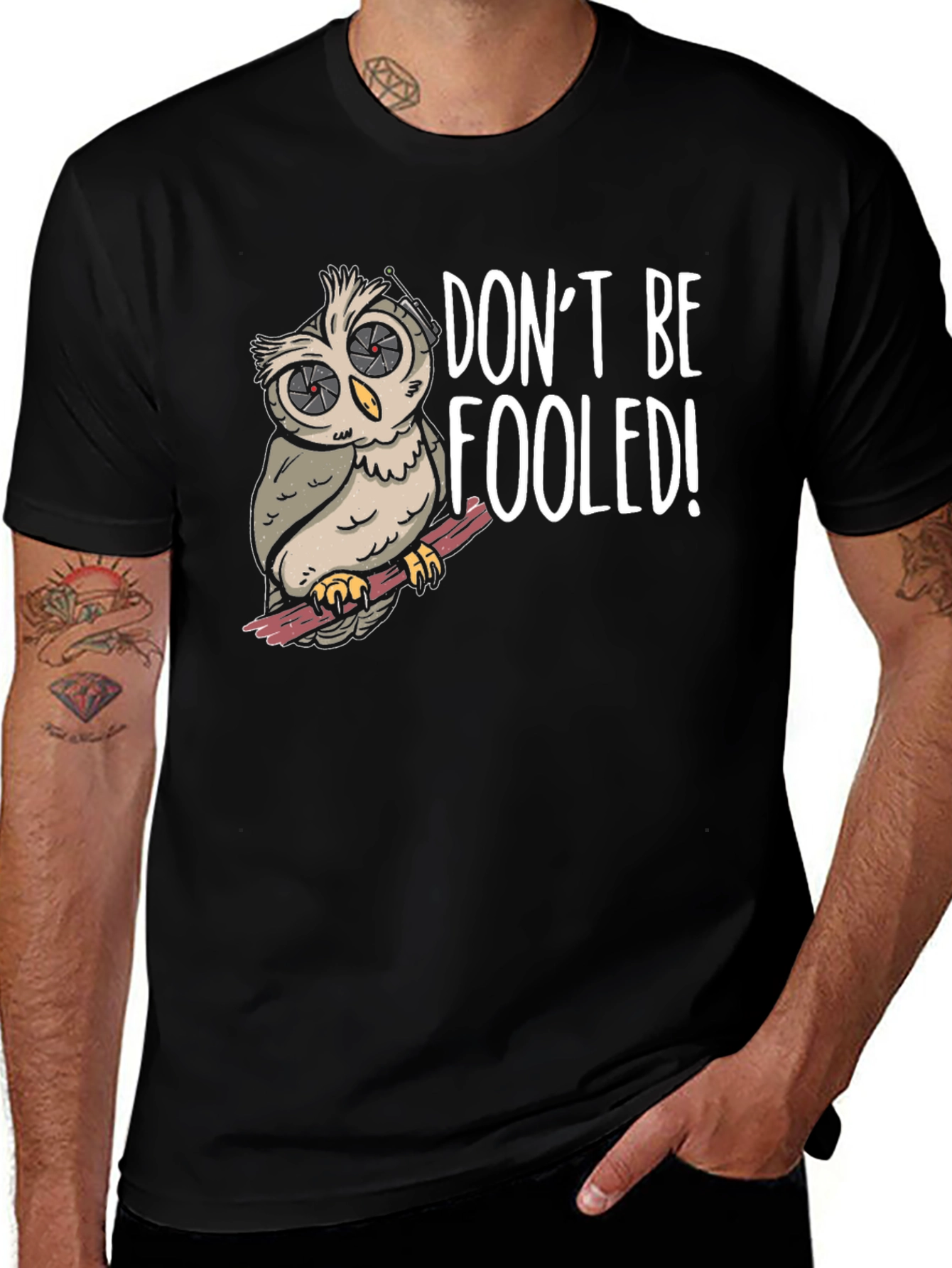 Don't Be Fooled Owl Graphic Tee - Black T-Shirt