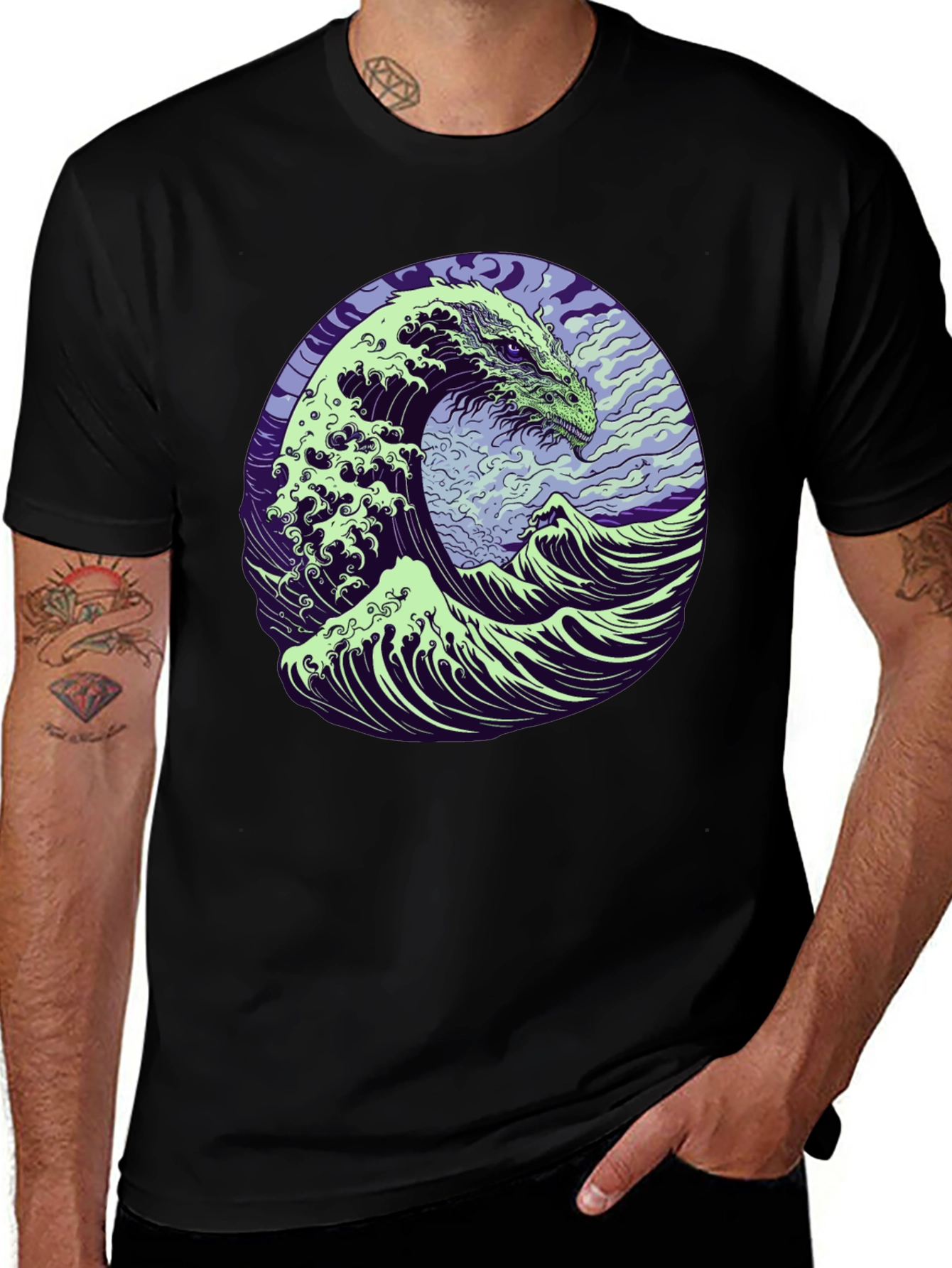 Variant 13 of Dragon Wave Graphic T-Shirt - Men's Black Tee