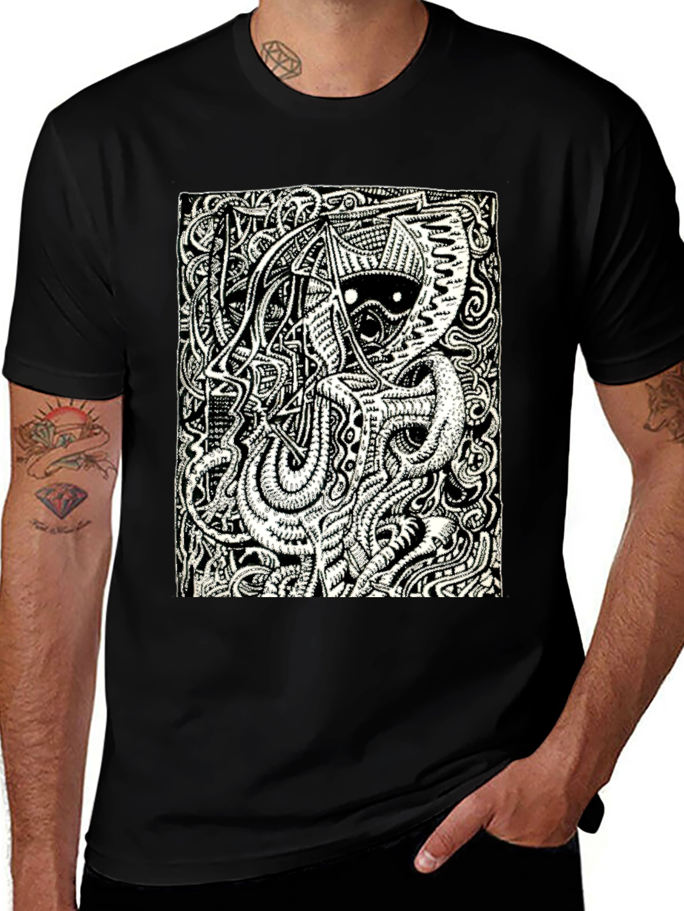 Variant 21 of Abstract Graphic Print Black T-Shirt