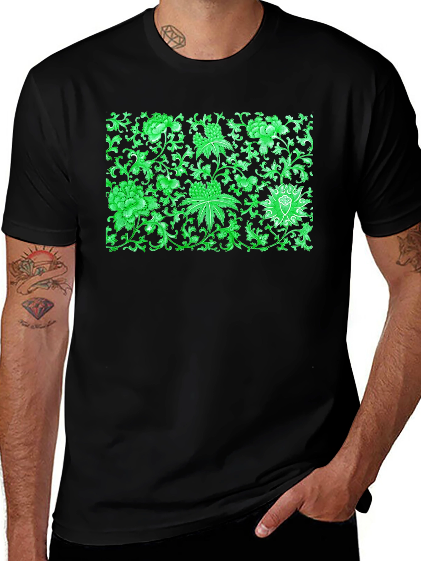 Variant 8 of Floral Pattern Black T-Shirt