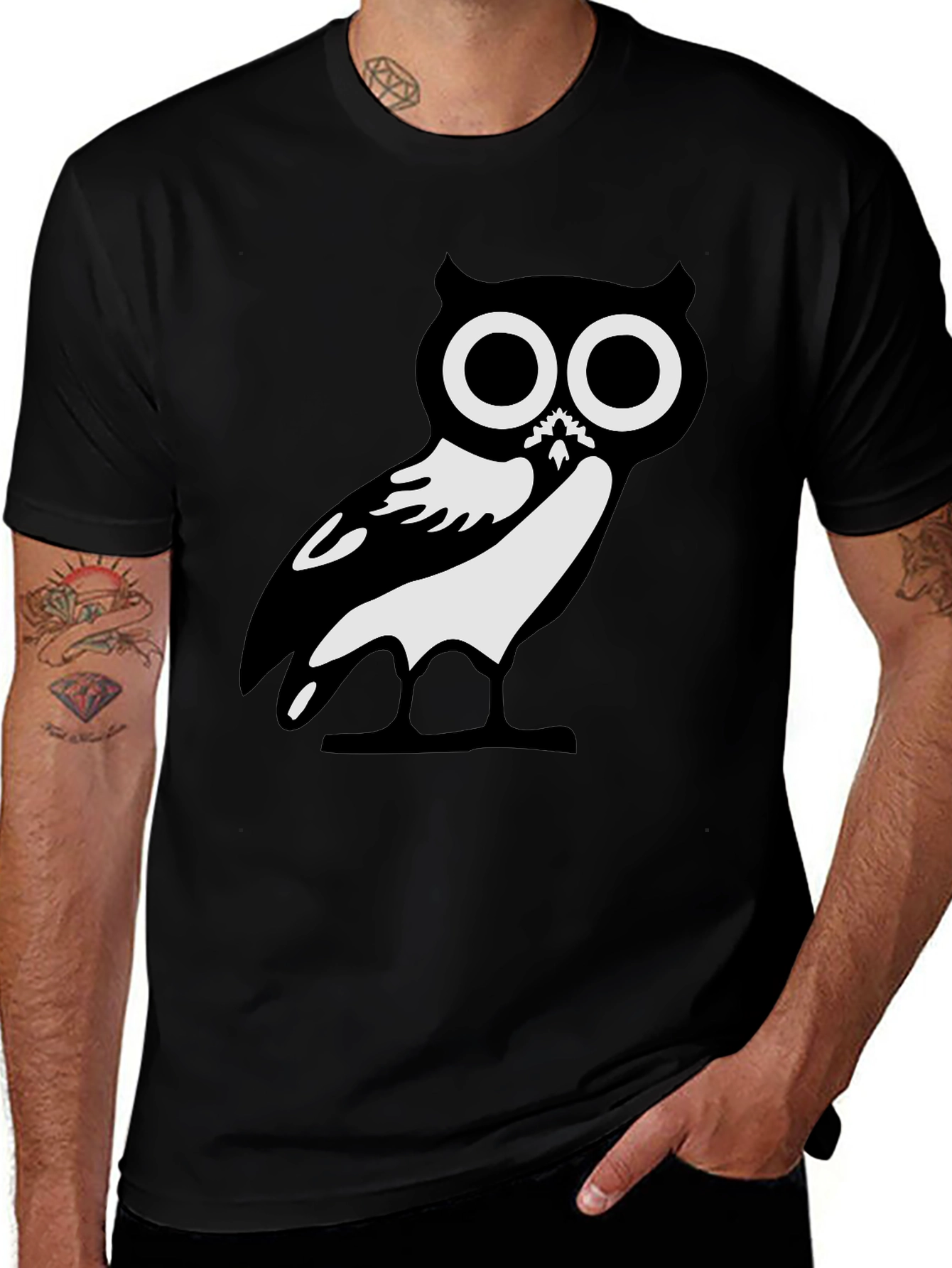 Variant 18 of Owl Graphic T-Shirt - Black