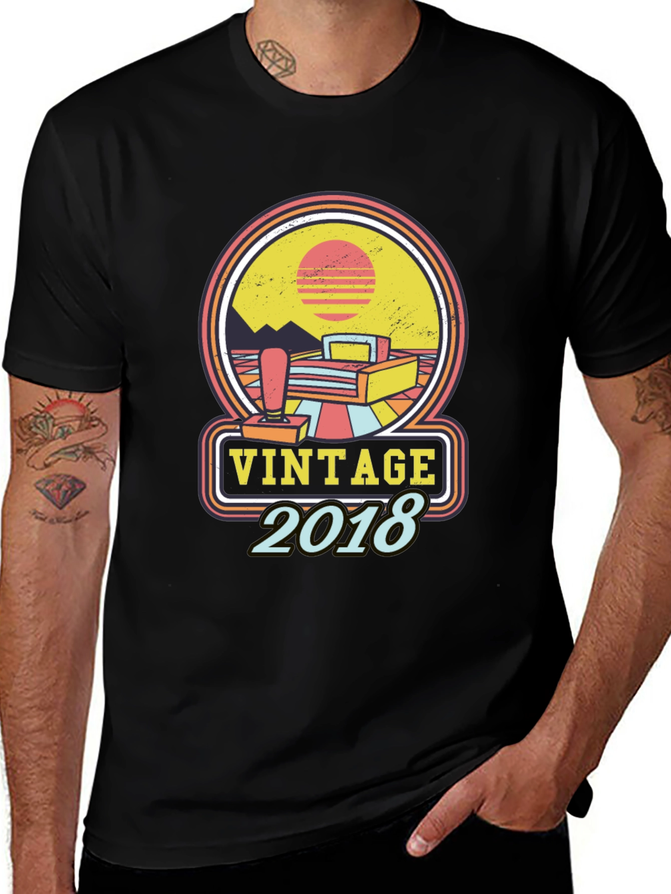 Variant 29 of Retro Vintage 2018 T-Shirt 