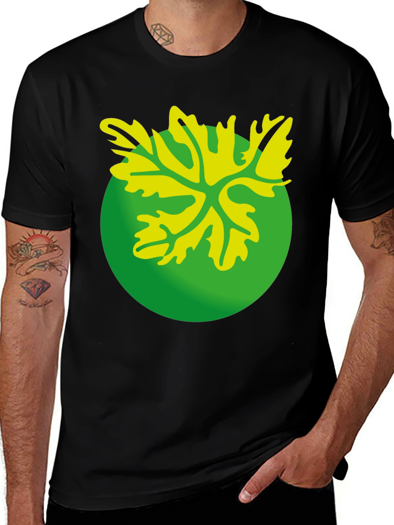 Variant 22 of Green Leaf Graphic Black T-Shirt