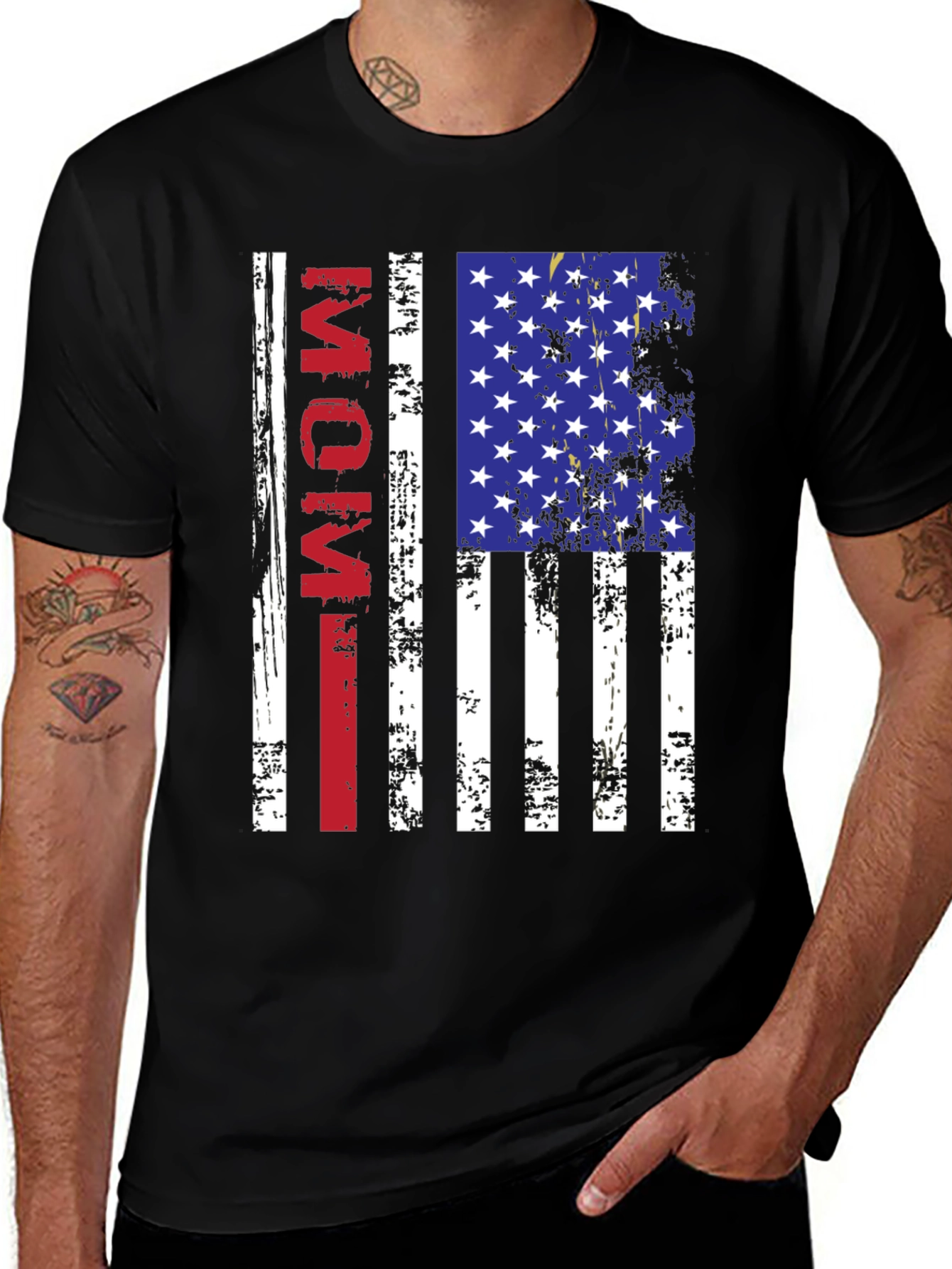 Variant 14 of Mom American Flag Graphic Tee