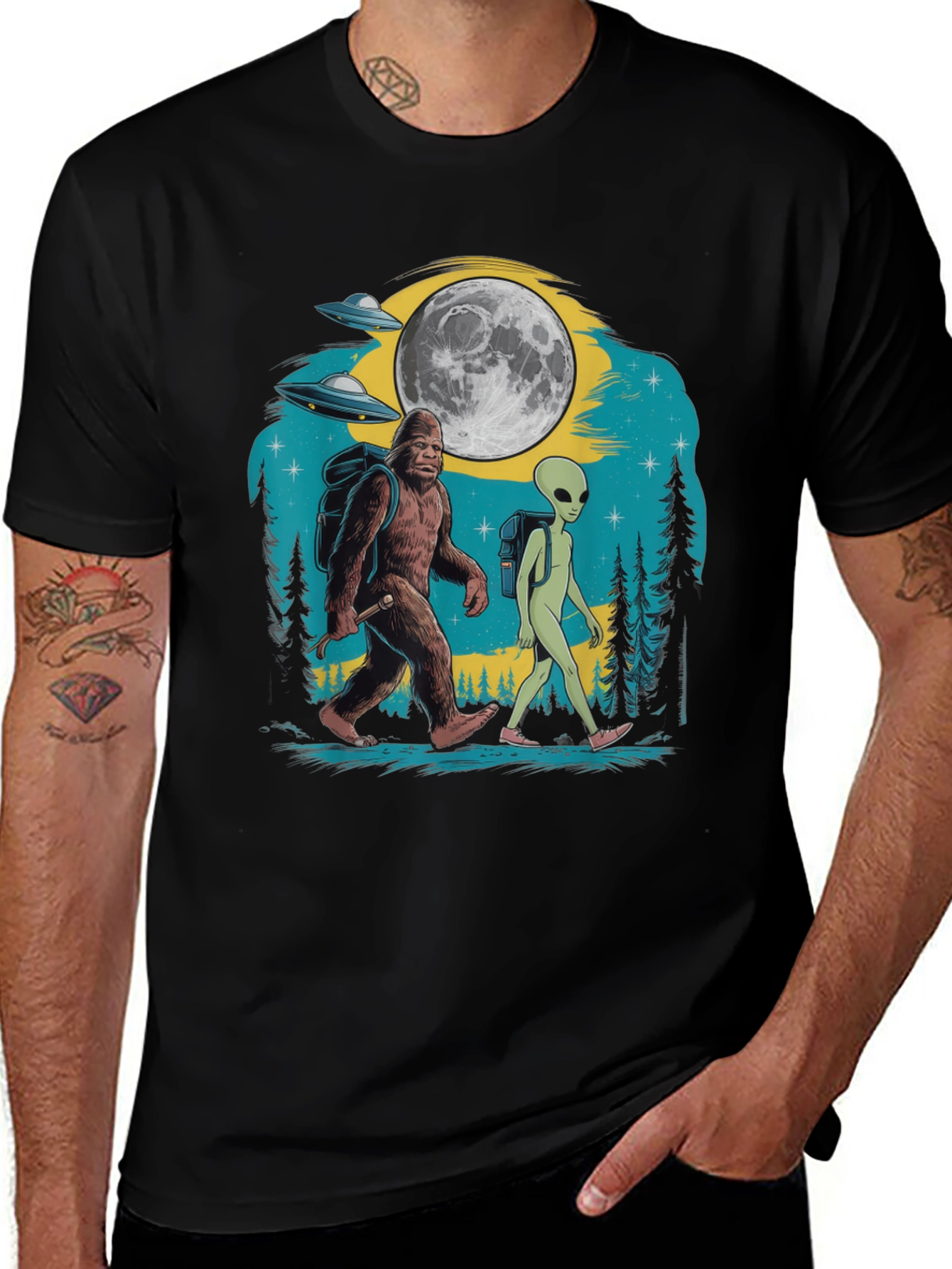 Variant 15 of Bigfoot & Alien Hiking Tee