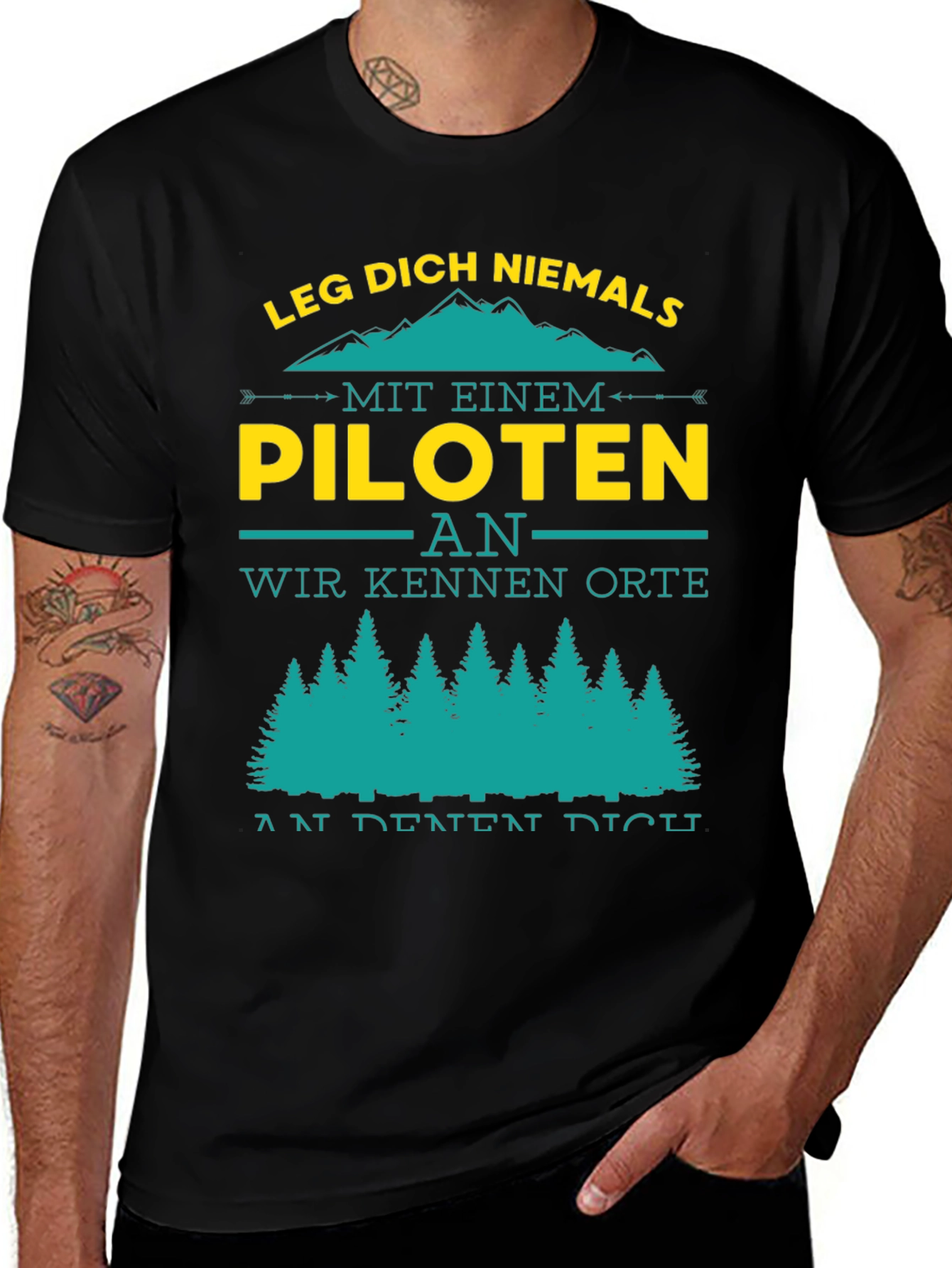 Variant 9 of Pilot T-Shirt: Leg Dich Niemals An