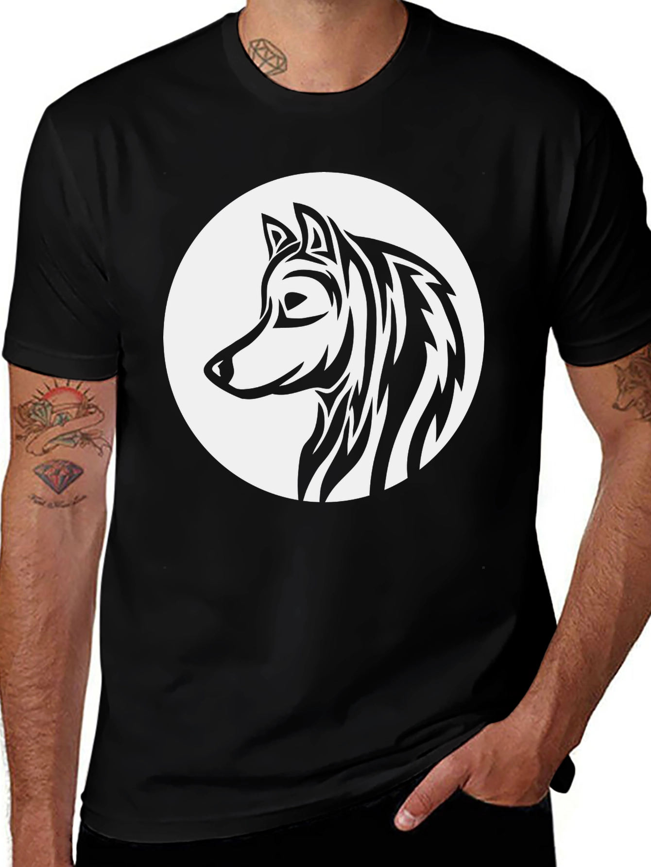 Variant 7 of Men's Black Wolf Graphic Tee - Stylish Casual Comfort