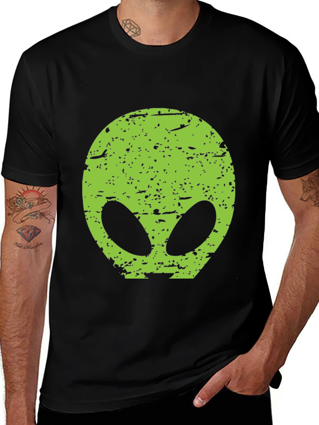 Variant 22 of Alien Graphic T-Shirt - Retro Style