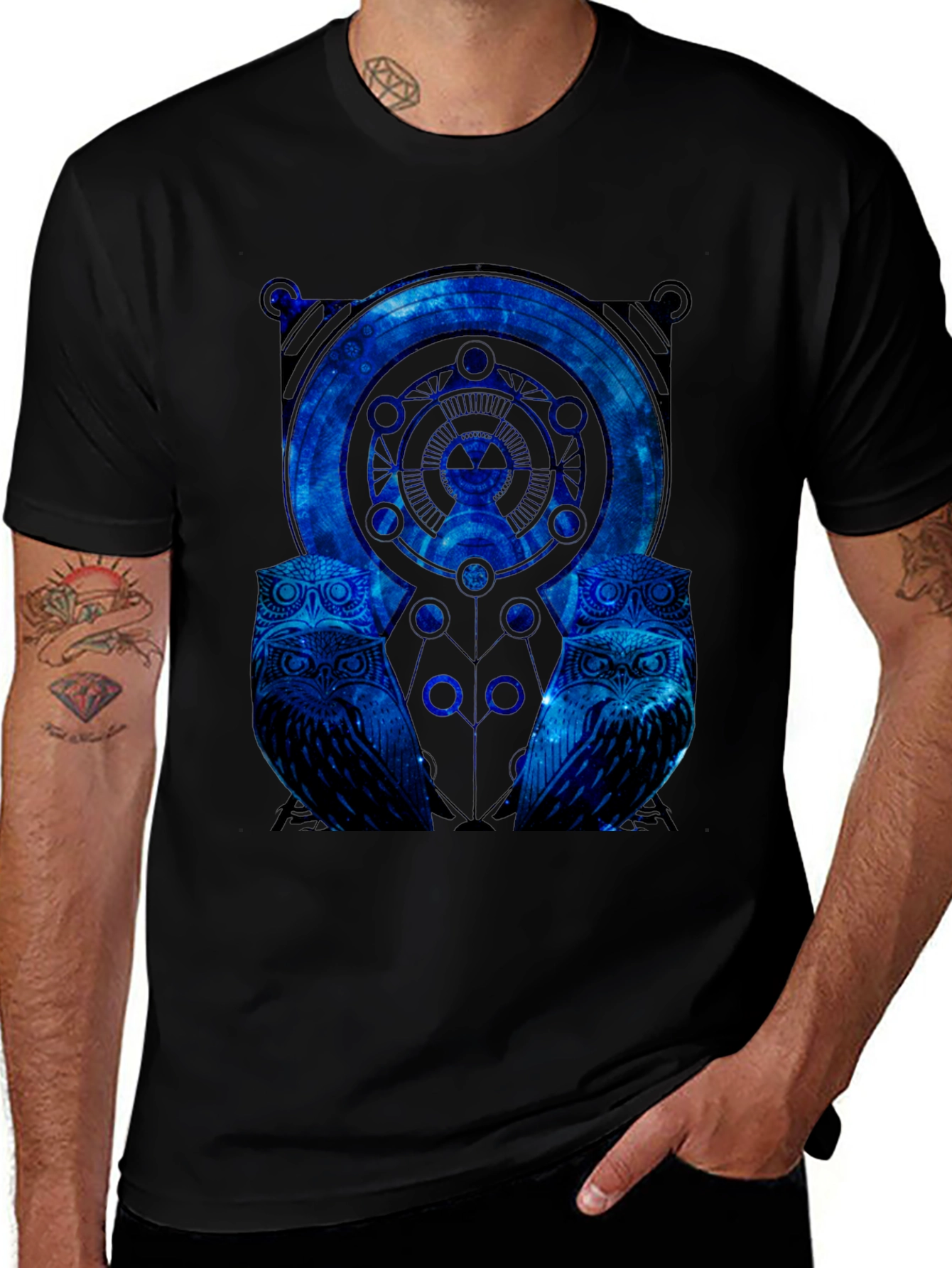 Variant 20 of Cosmic Owl Graphic T-Shirt