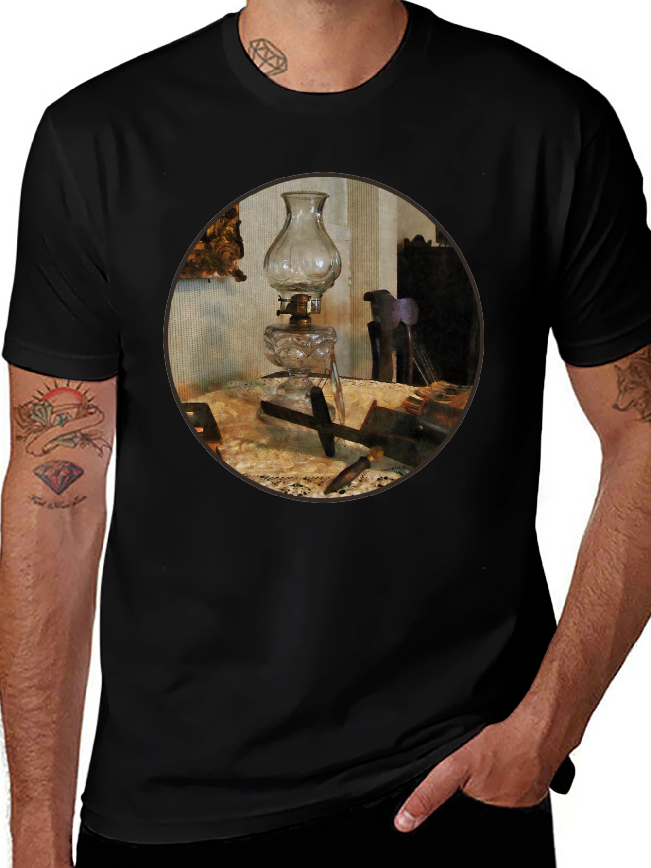 Variant 2 of Vintage Lamp Print Black Crew Neck T-Shirt