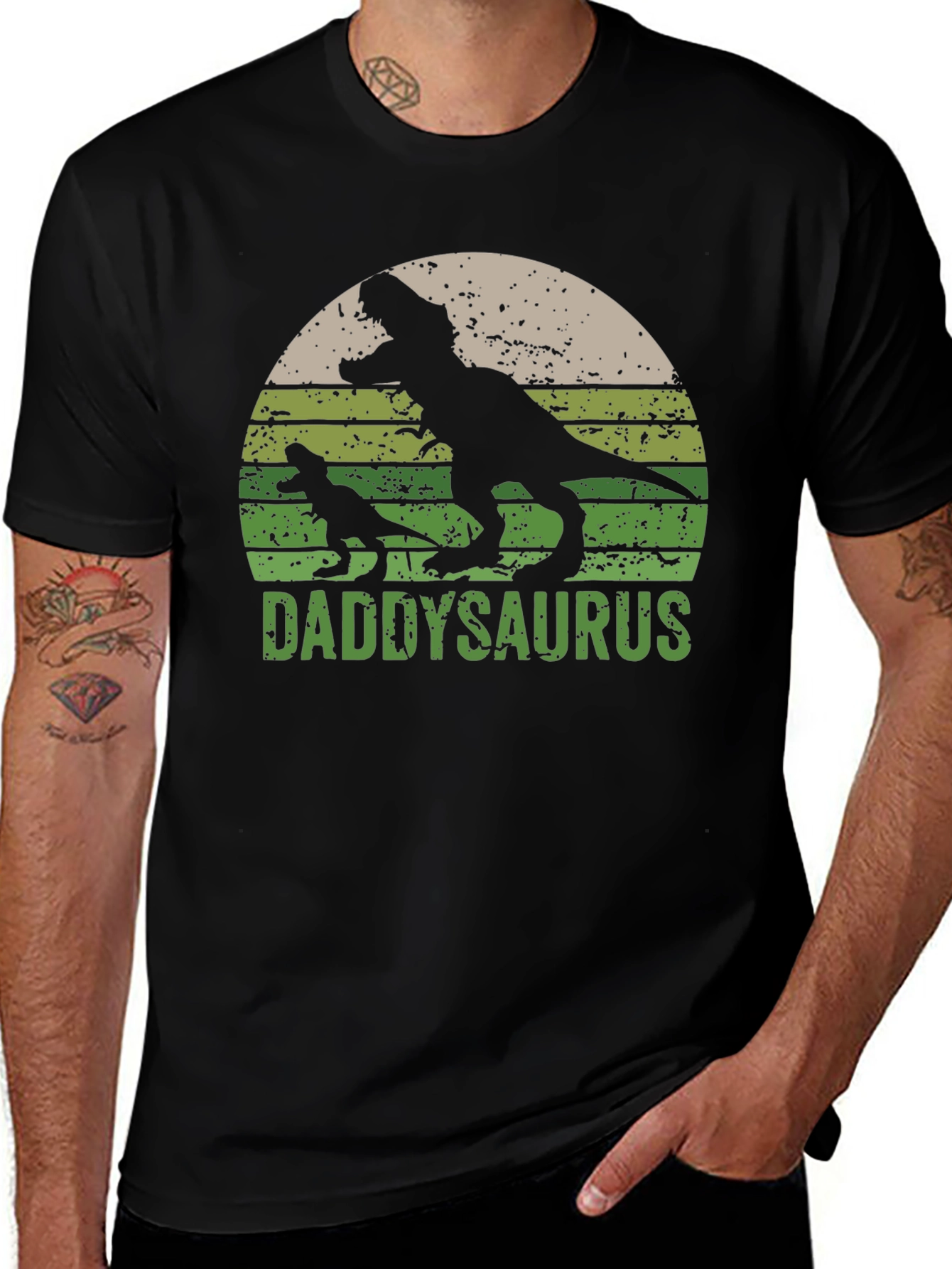 Daddysaurus T-Shirt - Father's Day Dinosaur Tee