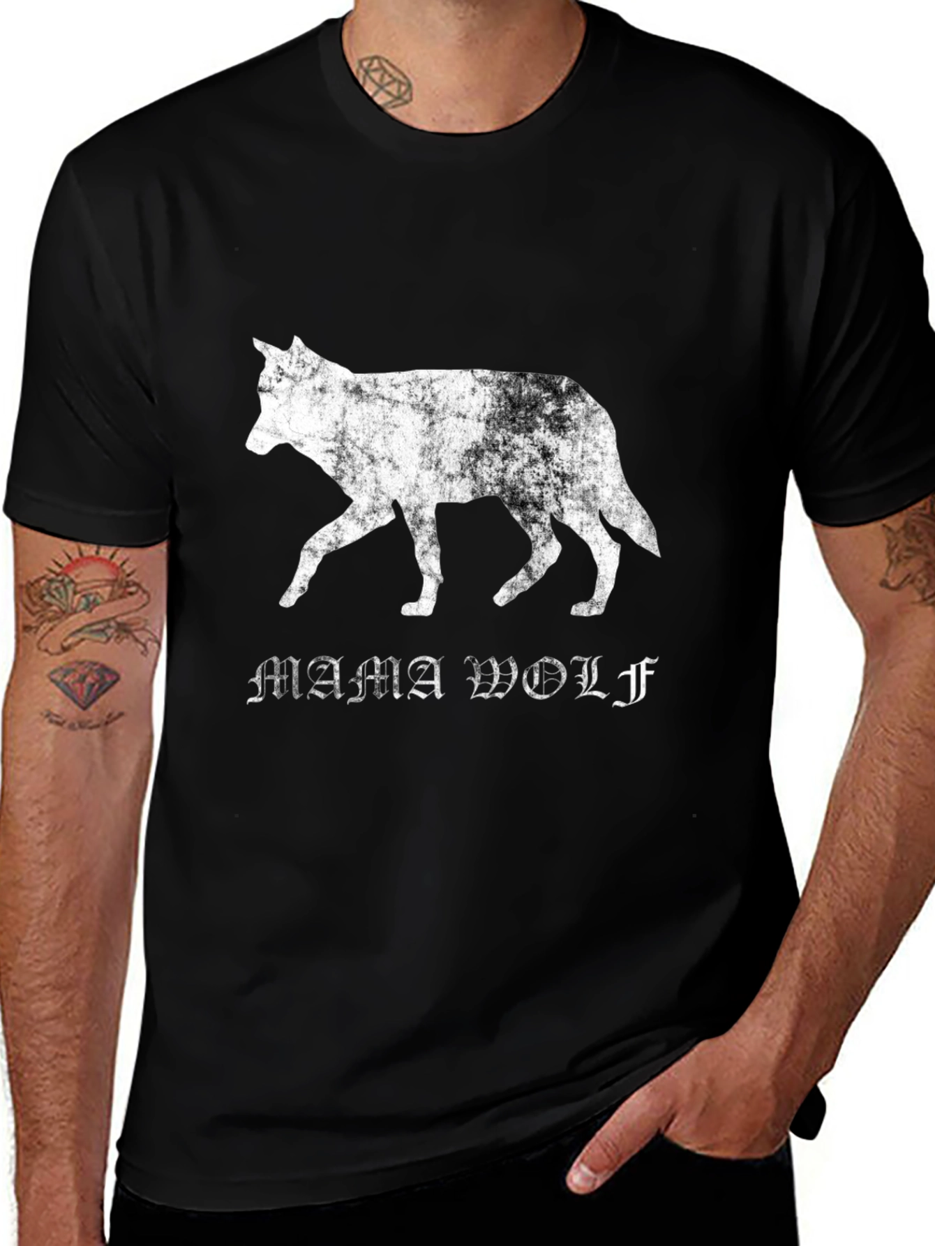 Mama Wolf Graphic T-Shirt