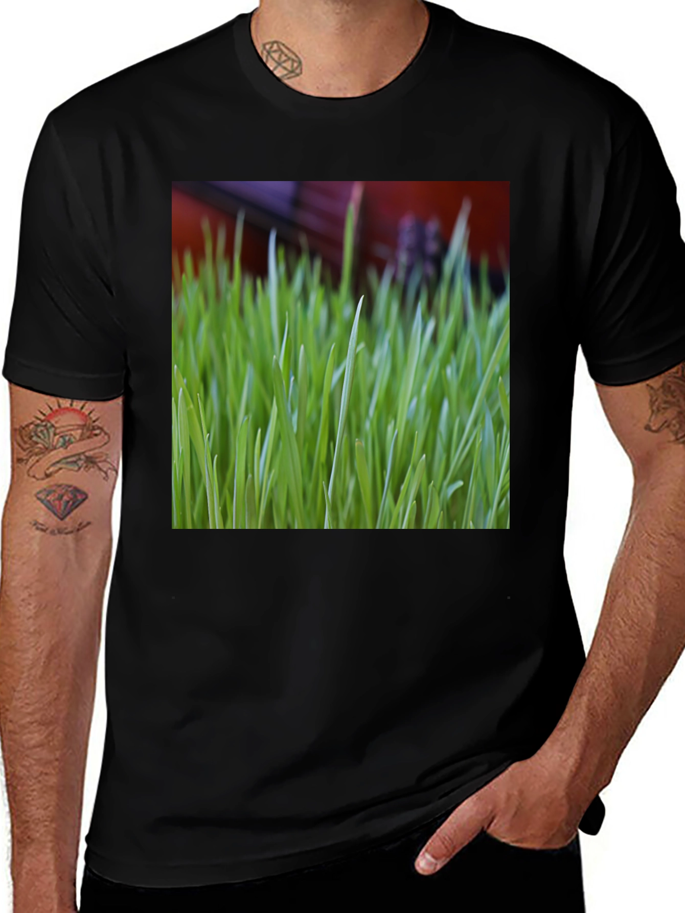 Variant 30 of Grass Graphic Black T-Shirt