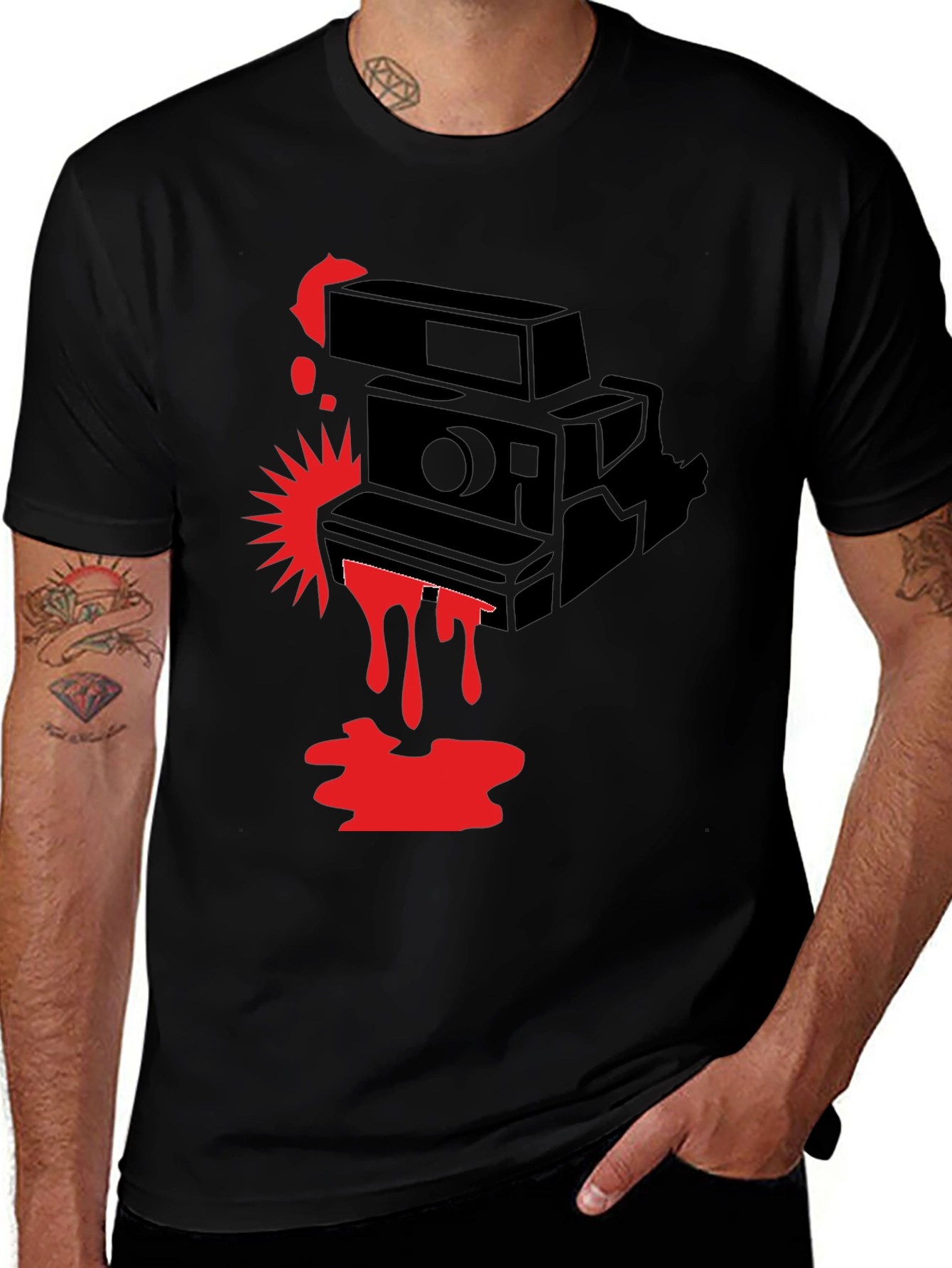 Variant 13 of Retro Camera Graphic T-Shirt
