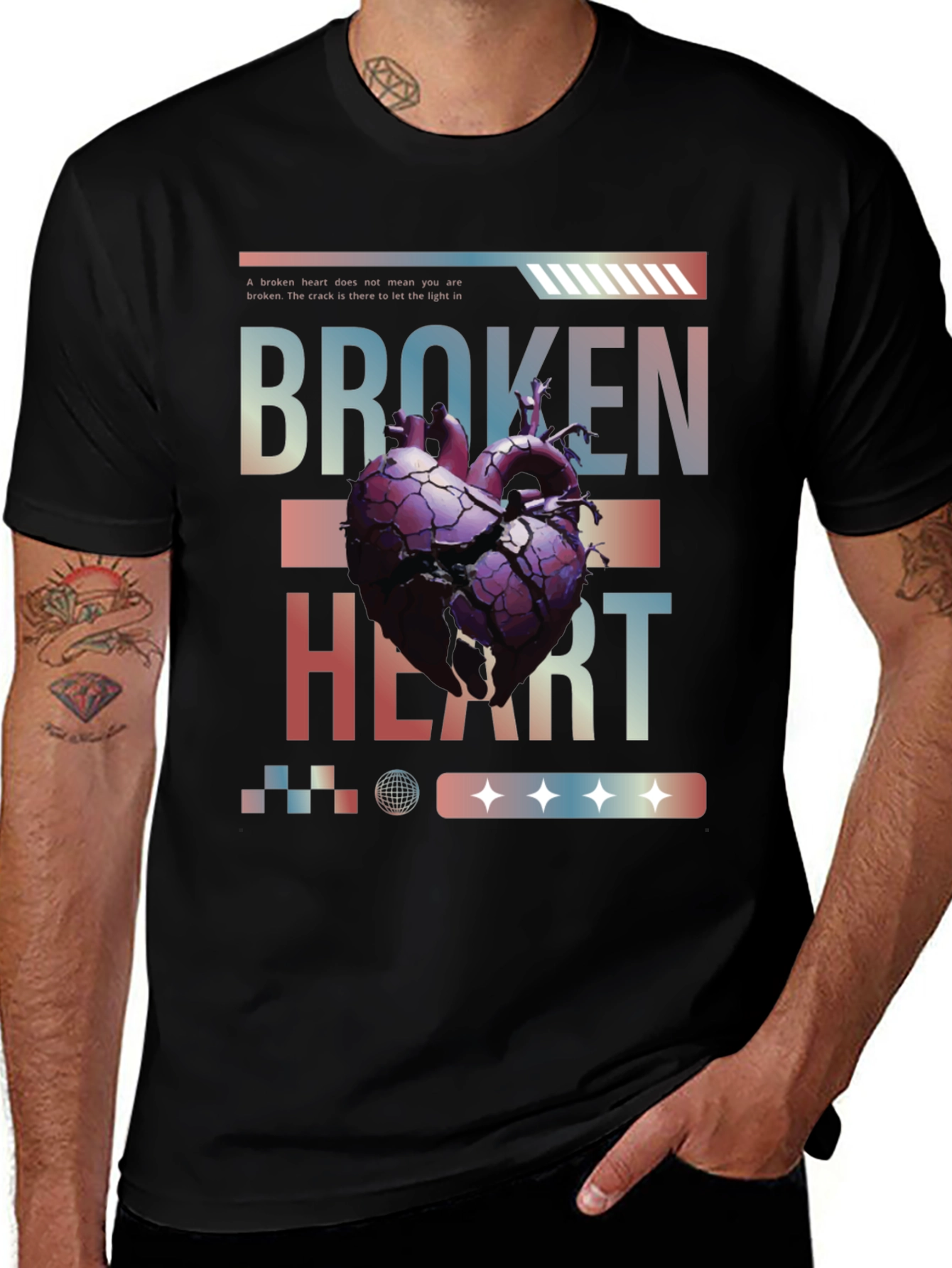 Variant 30 of Broken Heart Graphic Print T-Shirt - Black