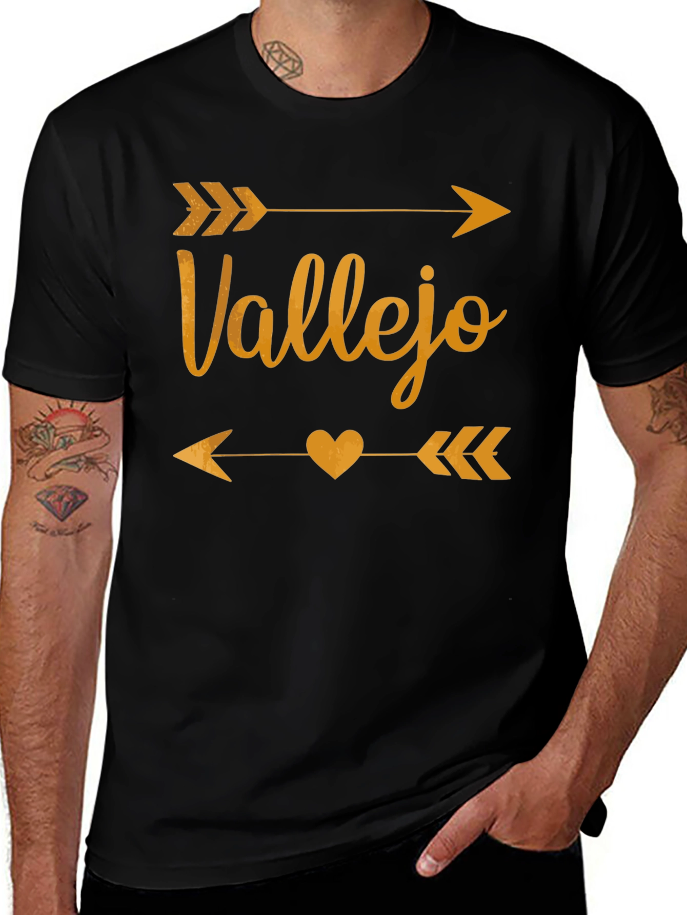 Variant 6 of Vallejo Arrow Heart Graphic T-Shirt