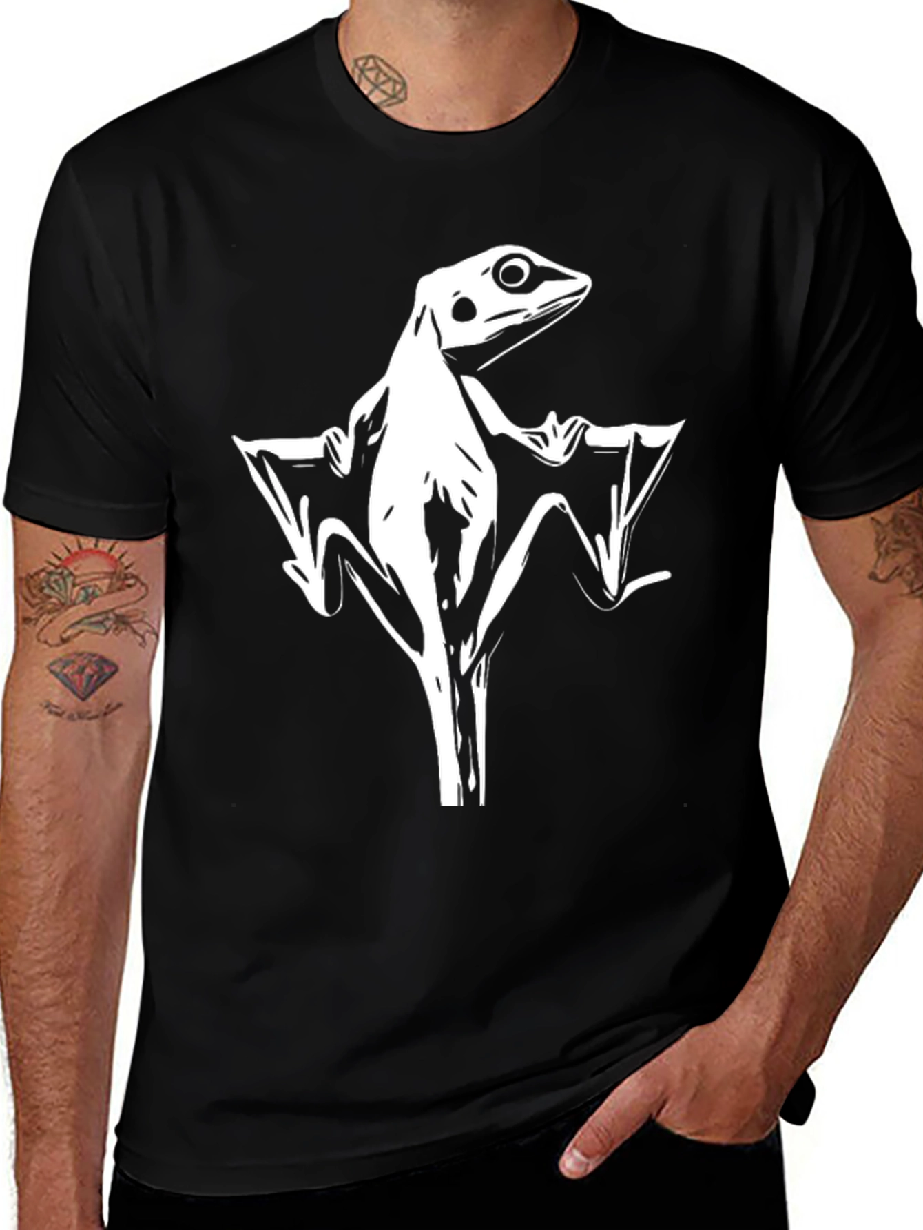 Variant 4 of Gecko Graphic Tee - Unique Reptile T-Shirt