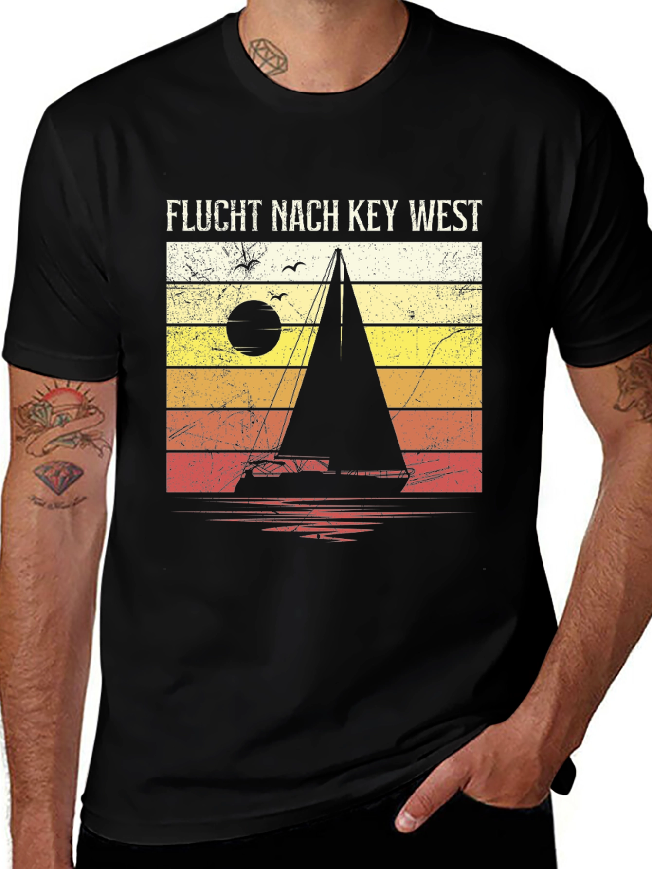 Variant 26 of Flucht Nach Key West Sailboat Retro T-Shirt