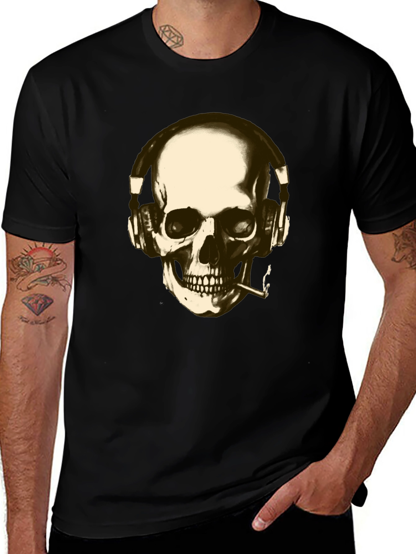 Variant 22 of Skull with Headphones Graphic T-Shirt
