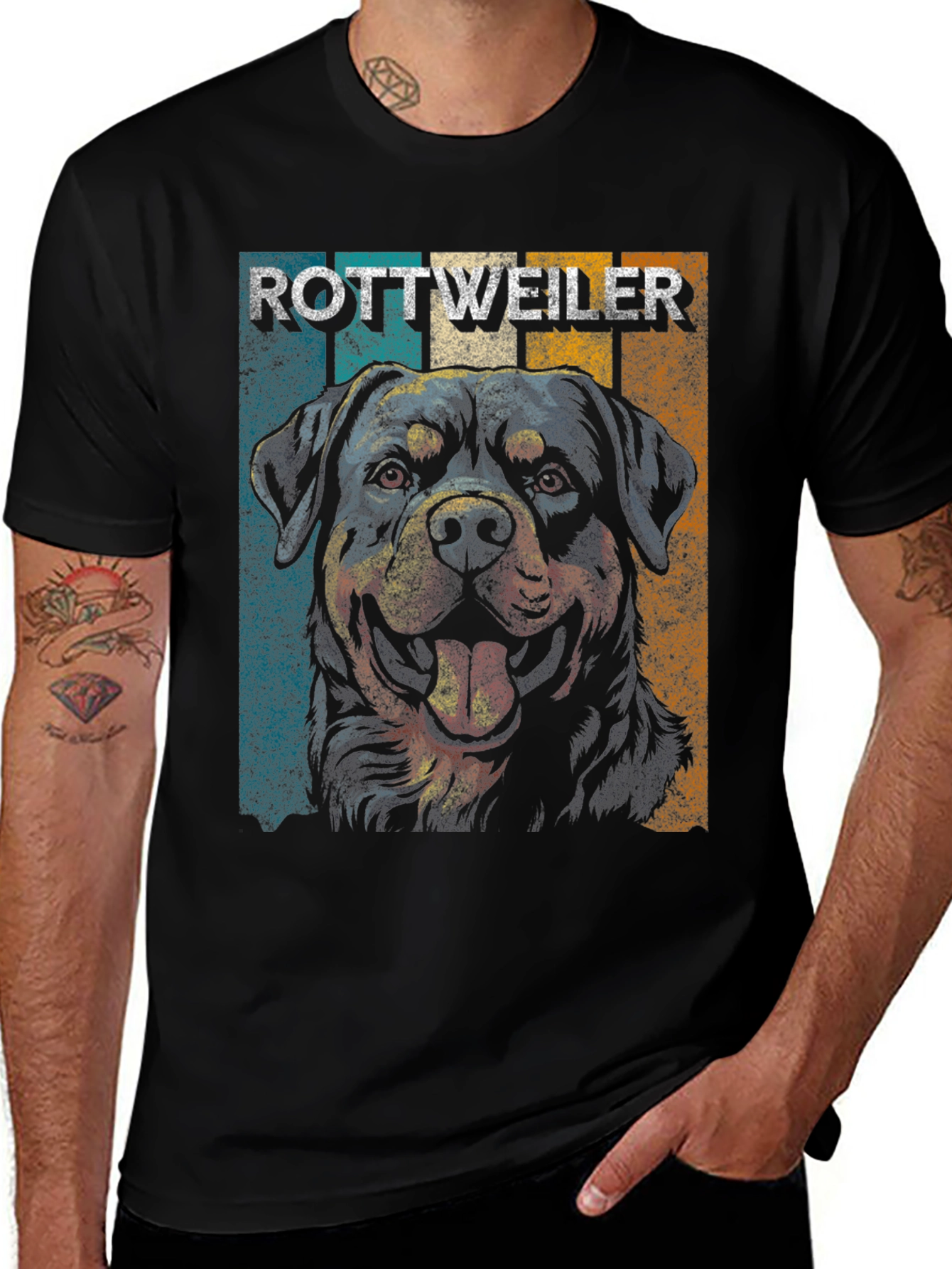 Rottweiler Dog Graphic Print Tee - Black