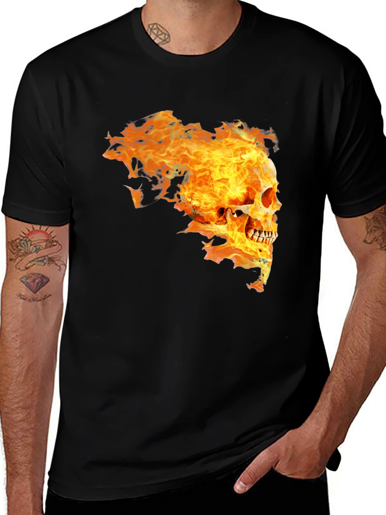 Variant 15 of Flaming Skull Graphic Black T-Shirt