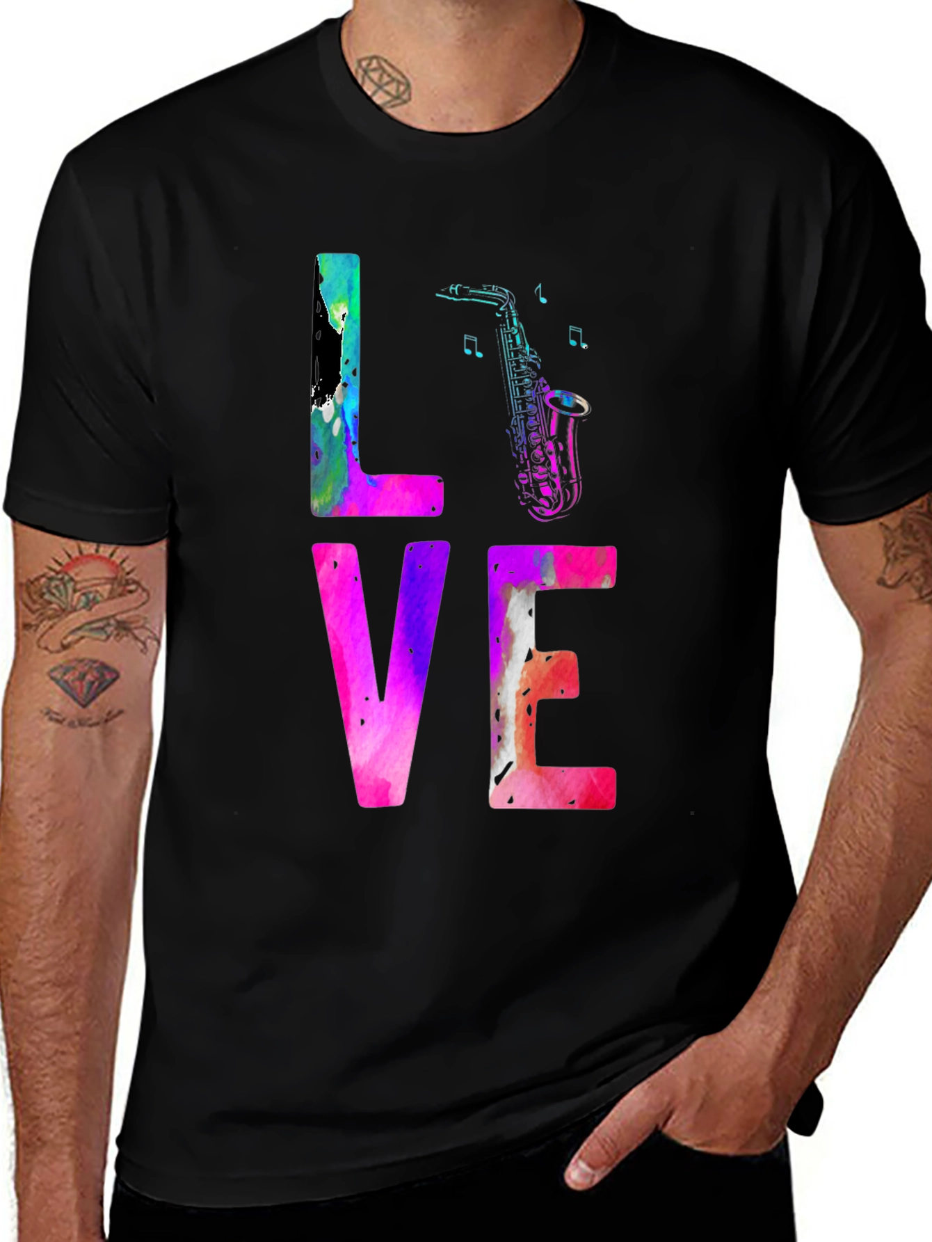 Variant 18 of LOVE Saxophone T-Shirt - Music Lover Tee