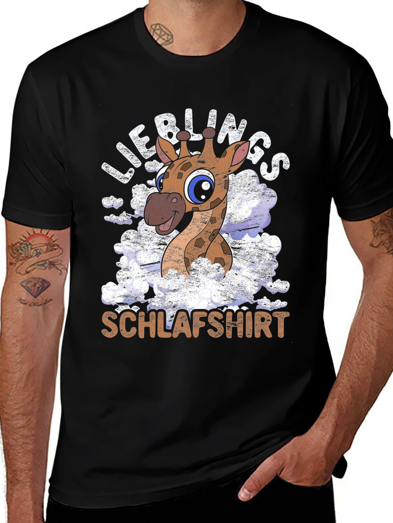 Variant 10 of Giraffe Schlafshirt Graphic Tee