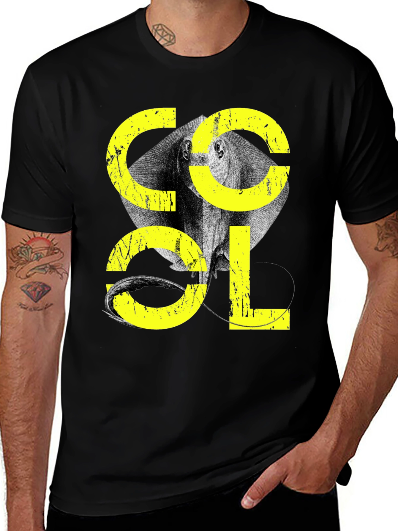 Cool Stingray Graphic T-Shirt