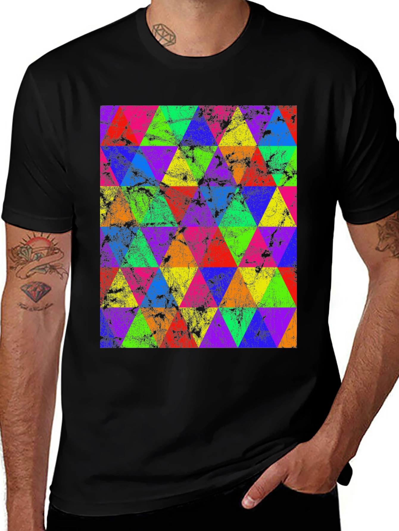 Variant 18 of Retro Geometric Triangle T-Shirt