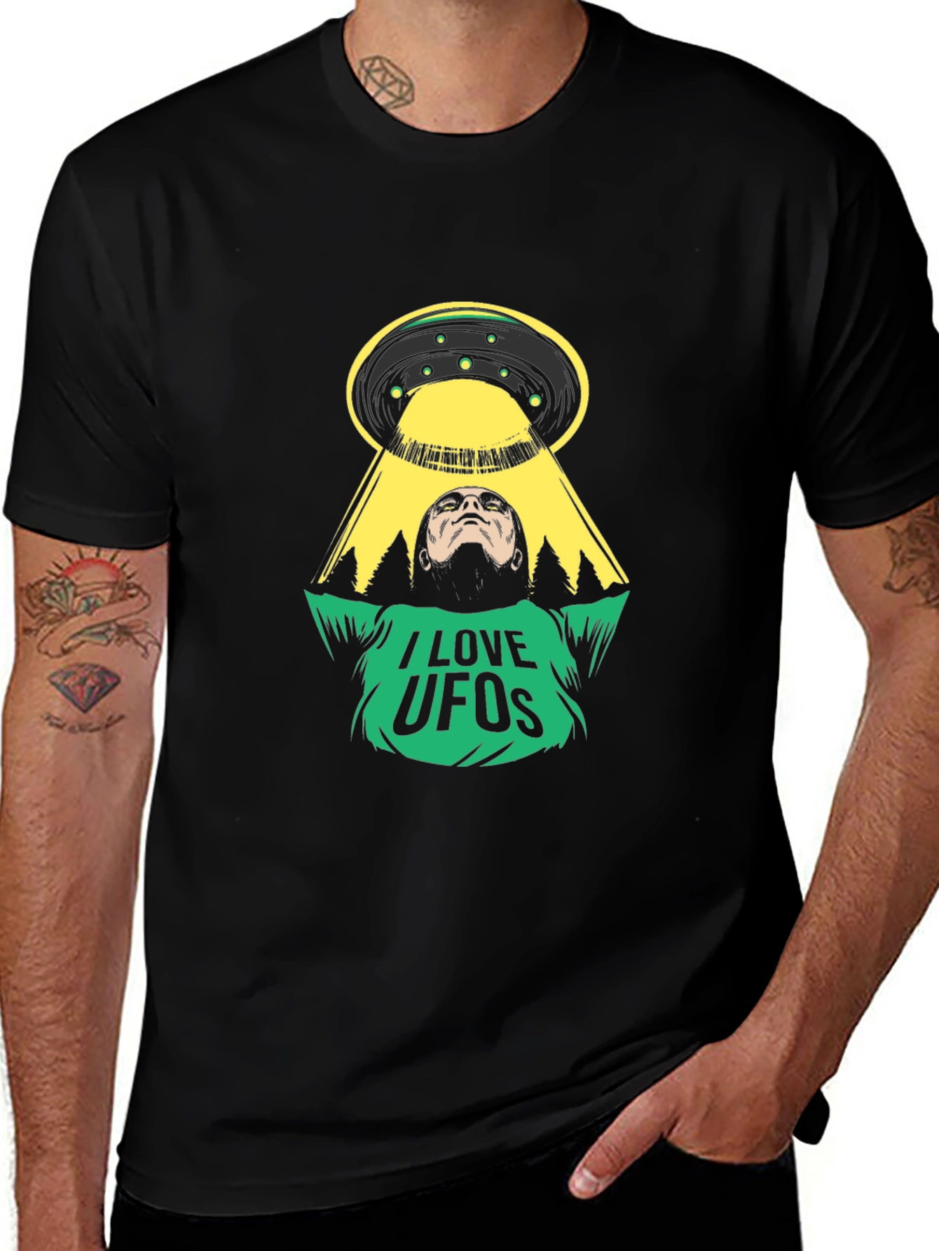 Variant 22 of I Love UFOs Graphic Tee - Alien Abduction T-Shirt