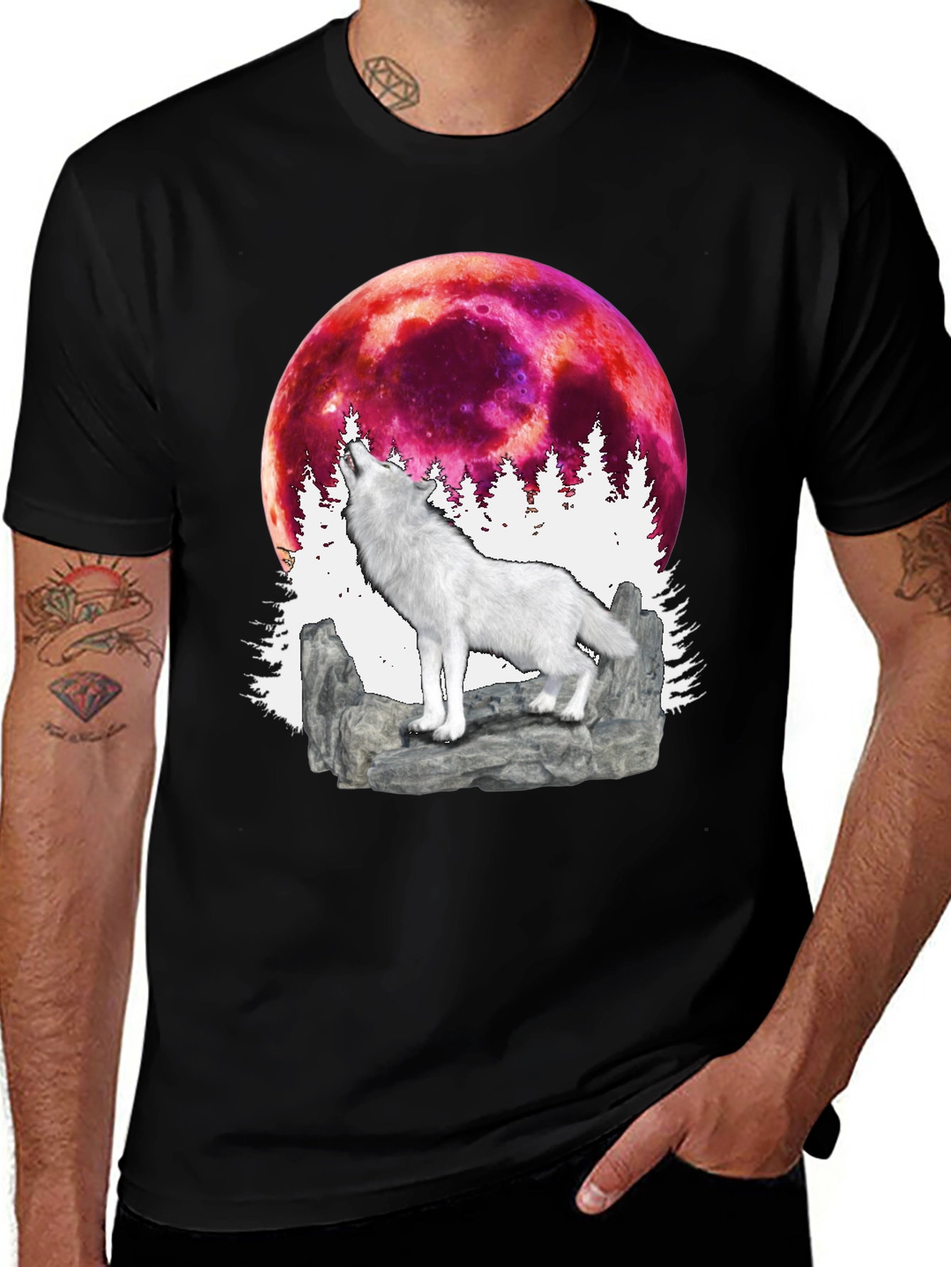 Variant 13 of Wolf Moon Graphic T-Shirt