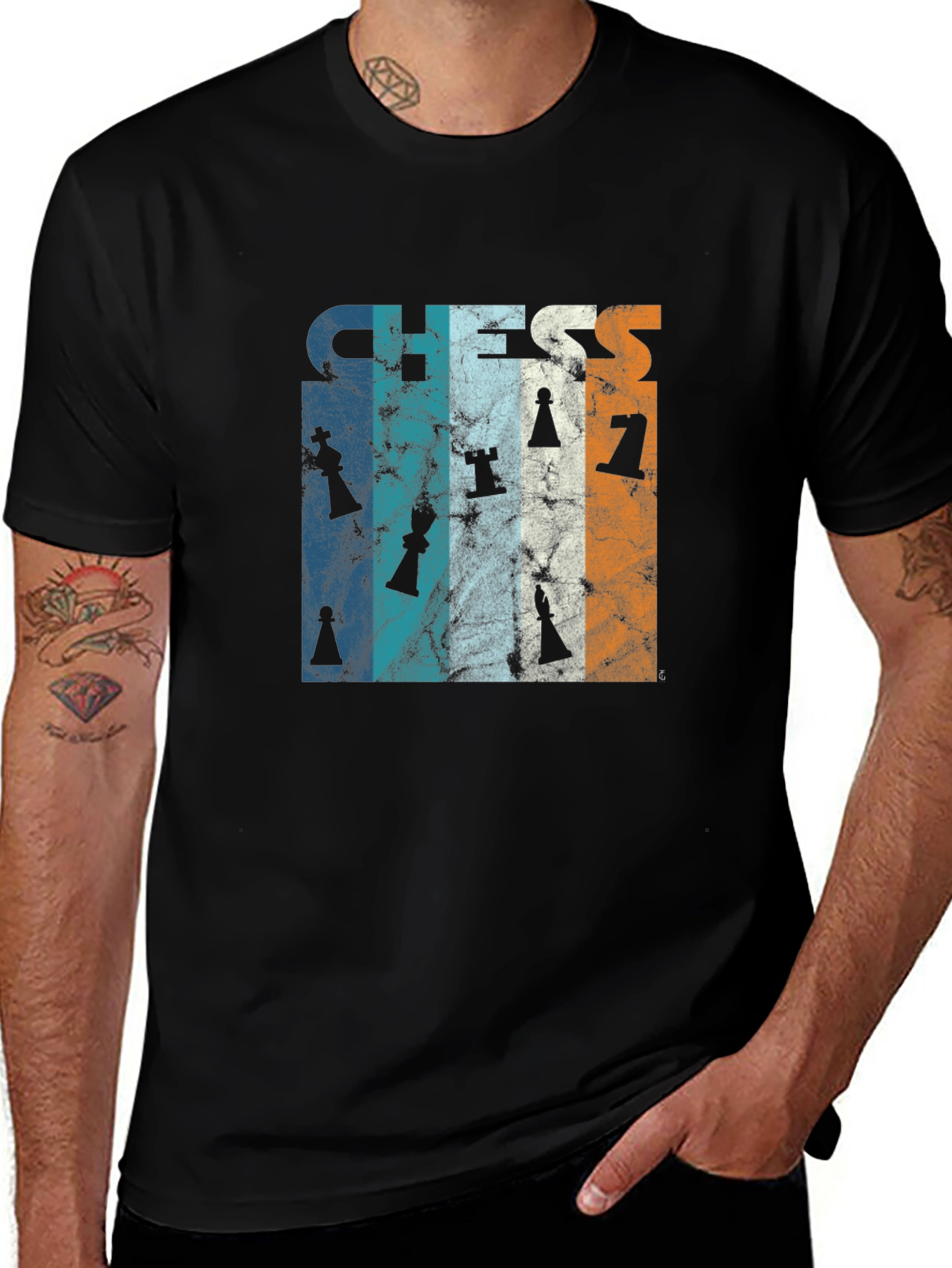 Variant 16 of Chess Piece Retro Style Graphic Tee