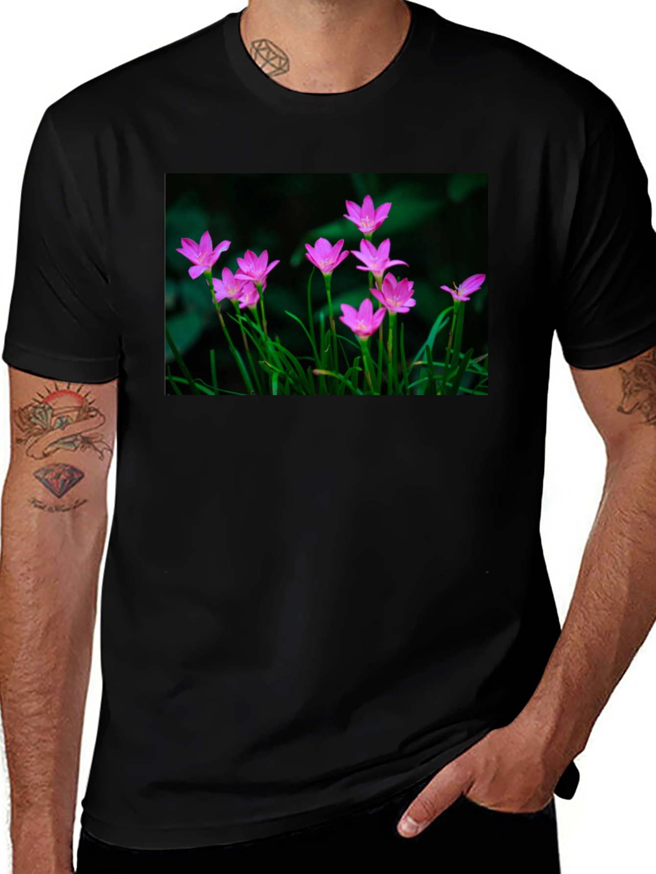 Variant 4 of Floral Print T-Shirt