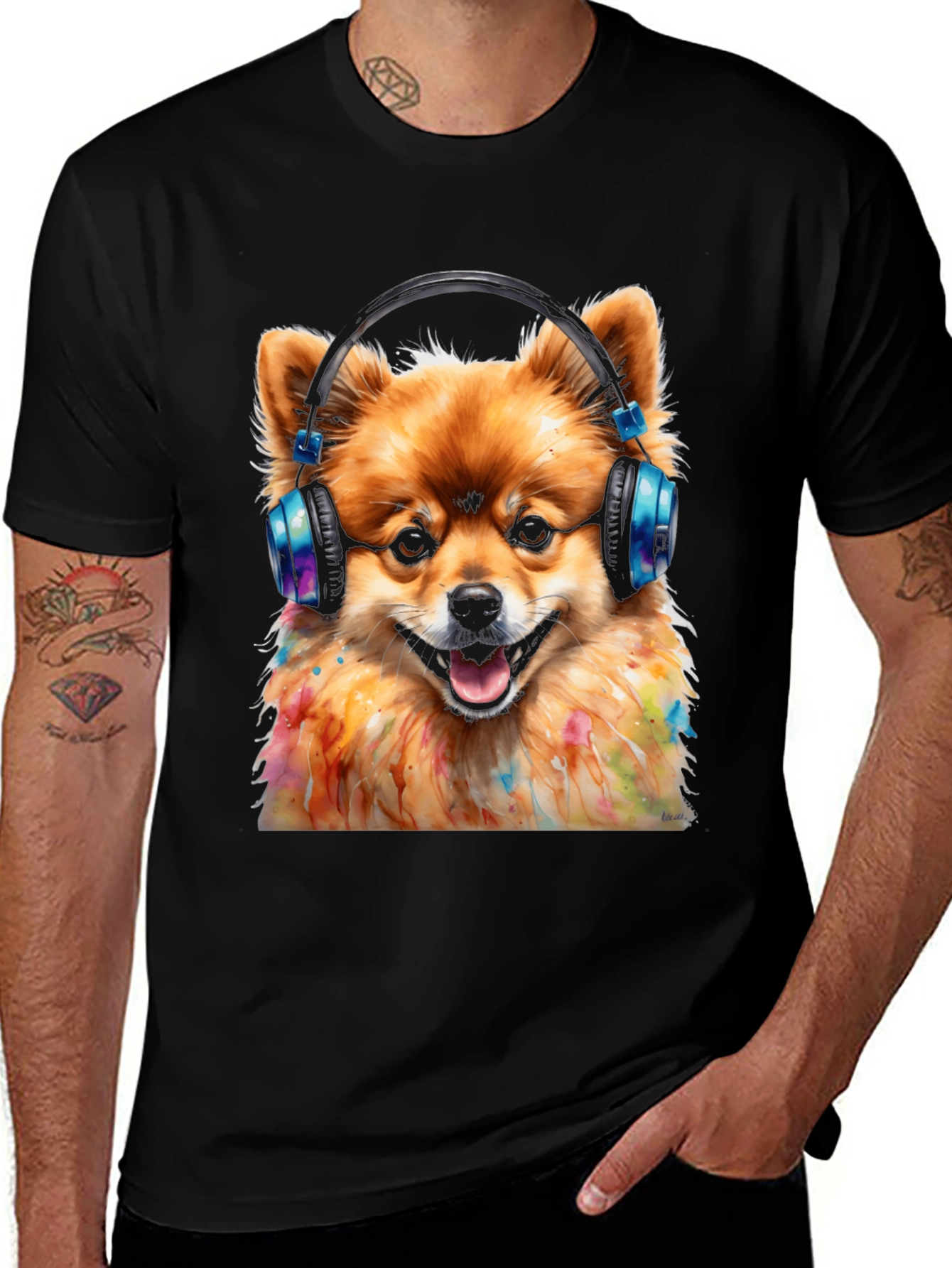 Variant 28 of Dog DJ Graphic Tee - Pomeranian with Headphones
