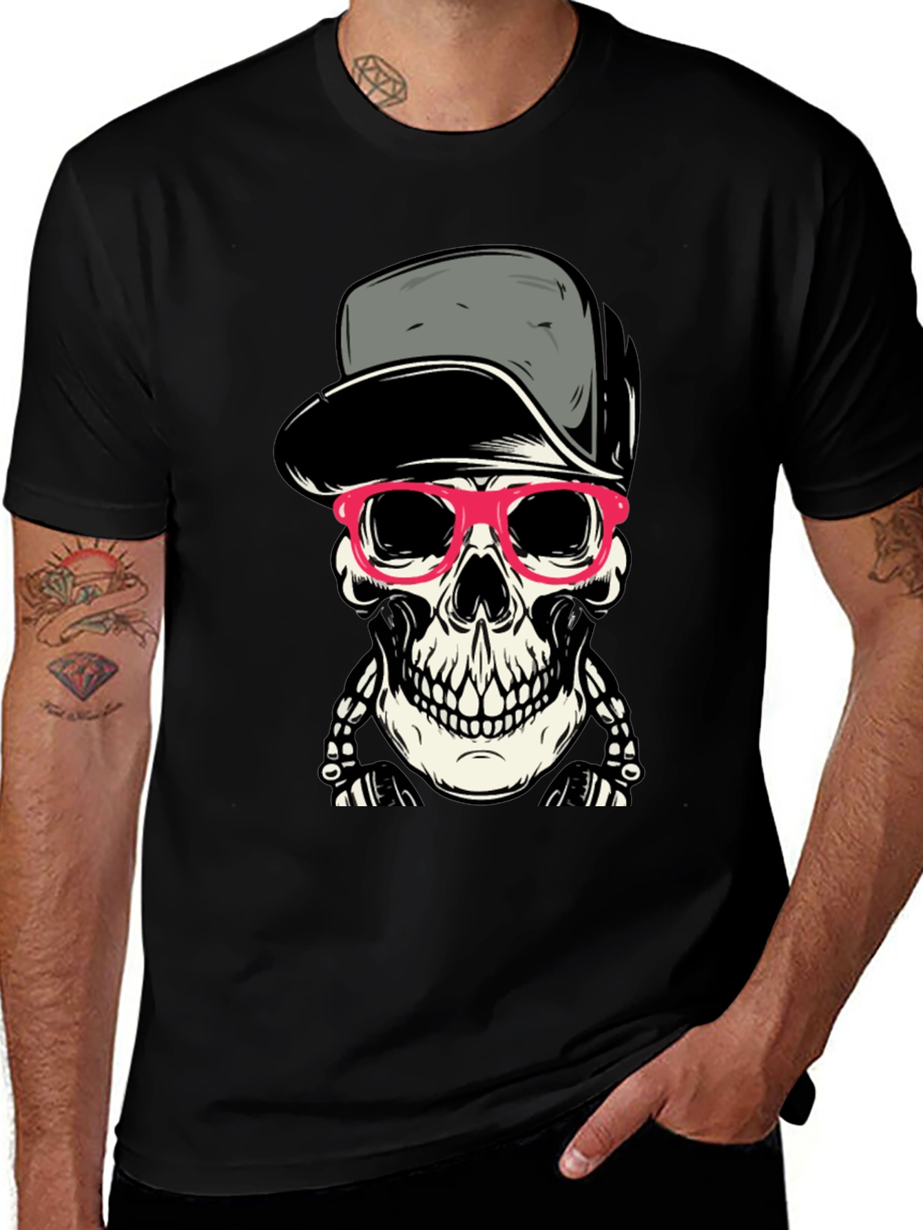 Variant 24 of Skull Graphic T-Shirt - Cool & Edgy Streetwear Style