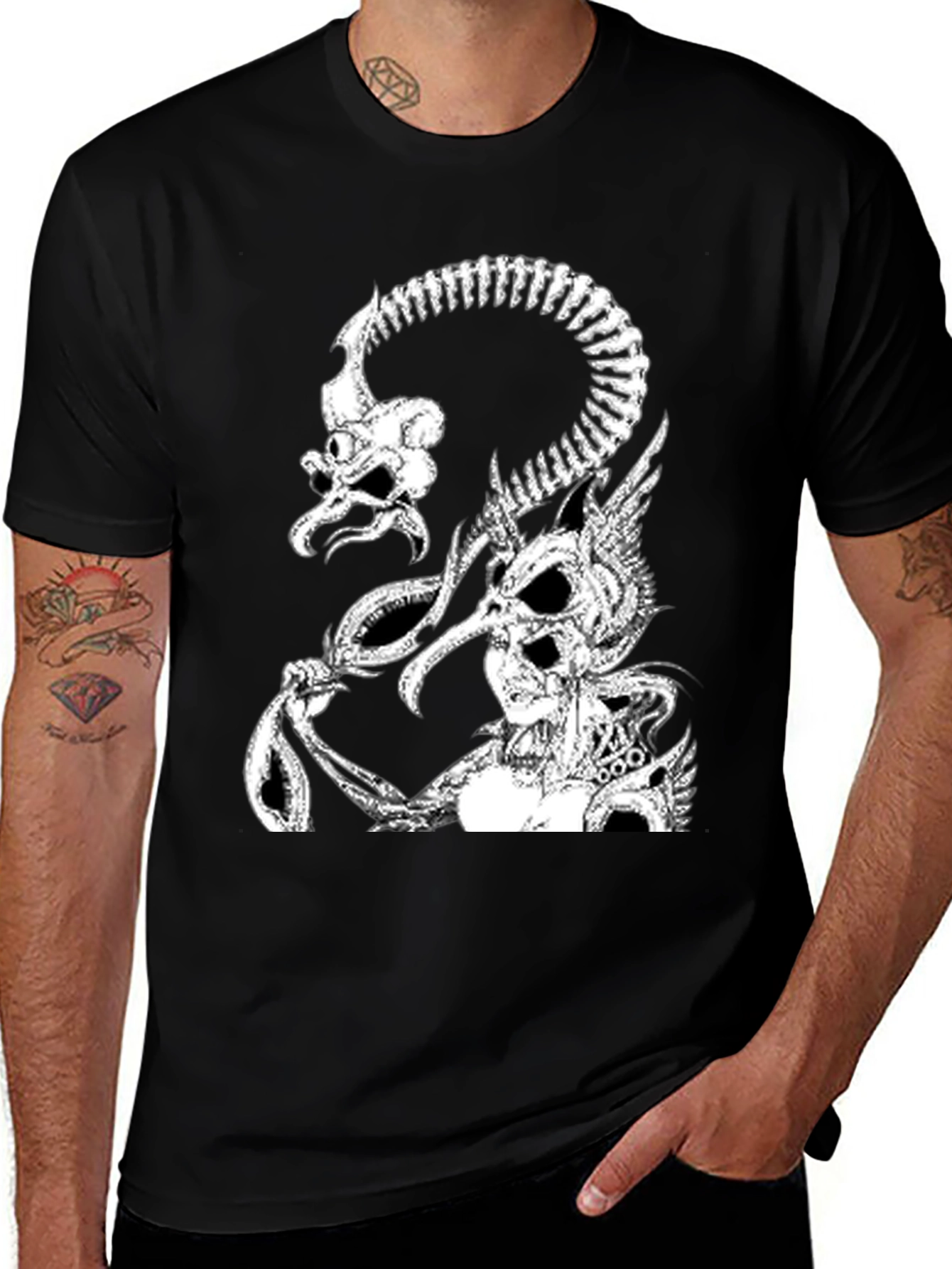 Variant 30 of Skull Creature Graphic T-Shirt - Black