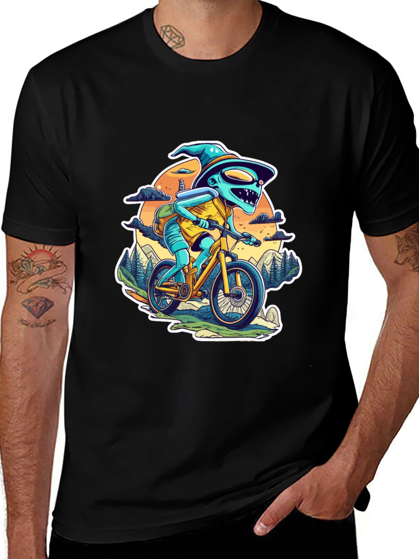 Variant 28 of Alien Biker Graphic T-Shirt
