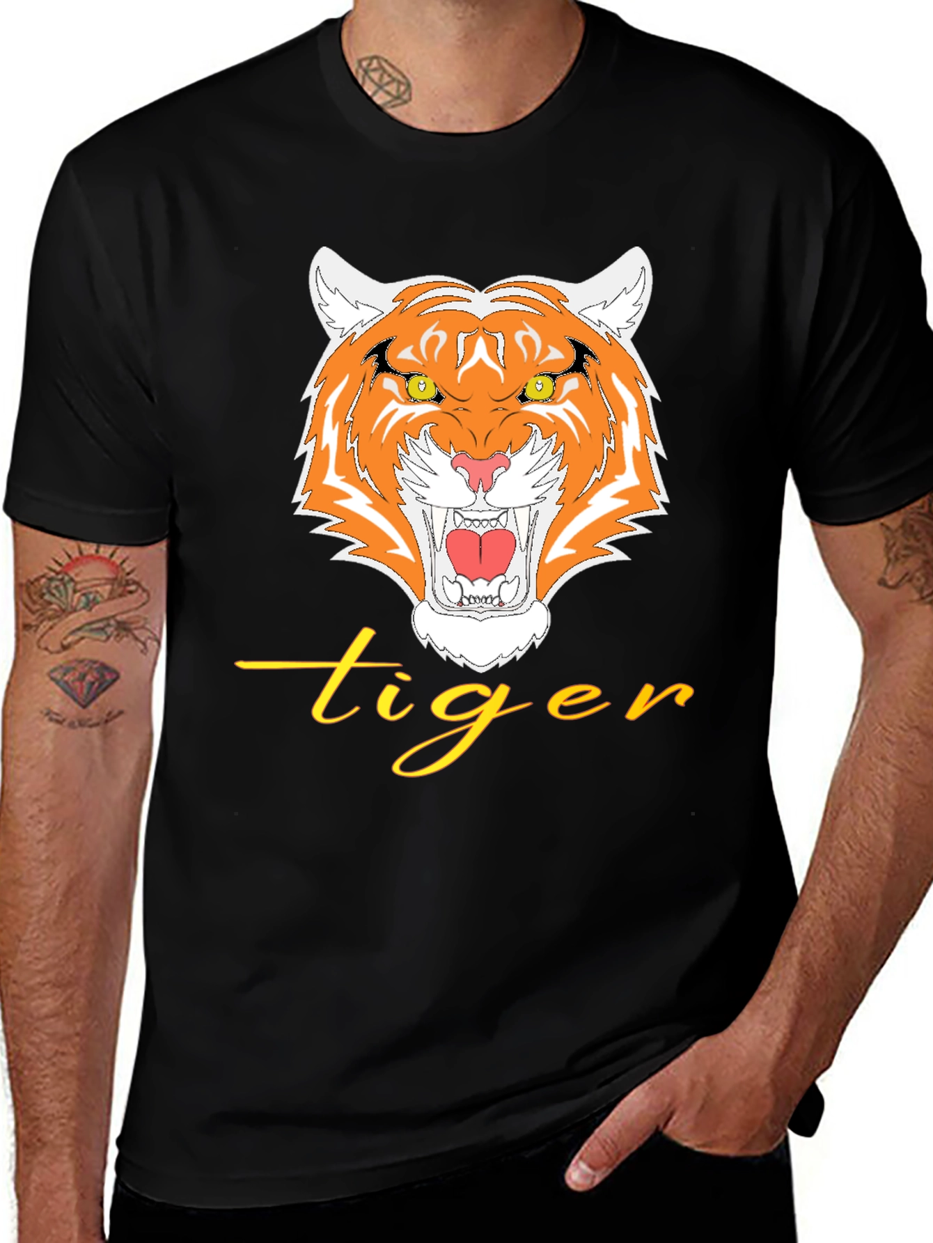 Variant 3 of Tiger Graphic Print Black T-Shirt