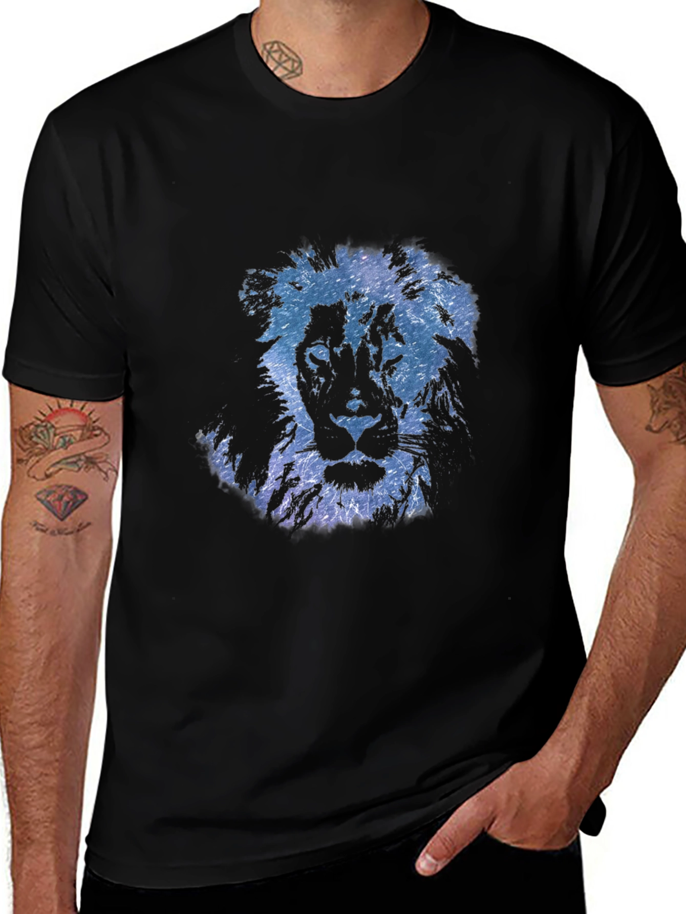 Variant 4 of Lion Graphic Black T-Shirt