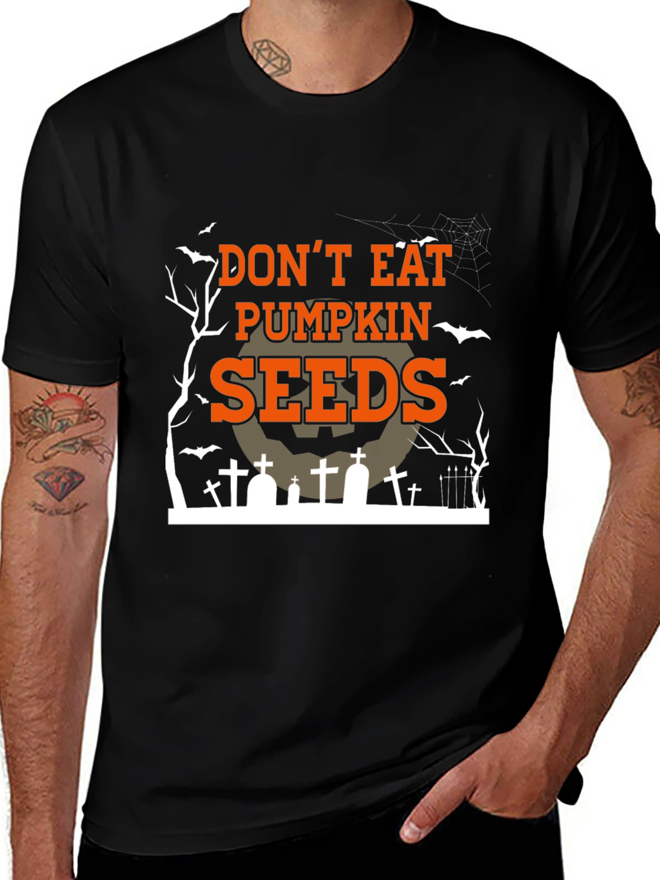 Halloween T-Shirt: Don't Eat Pumpkin Seeds